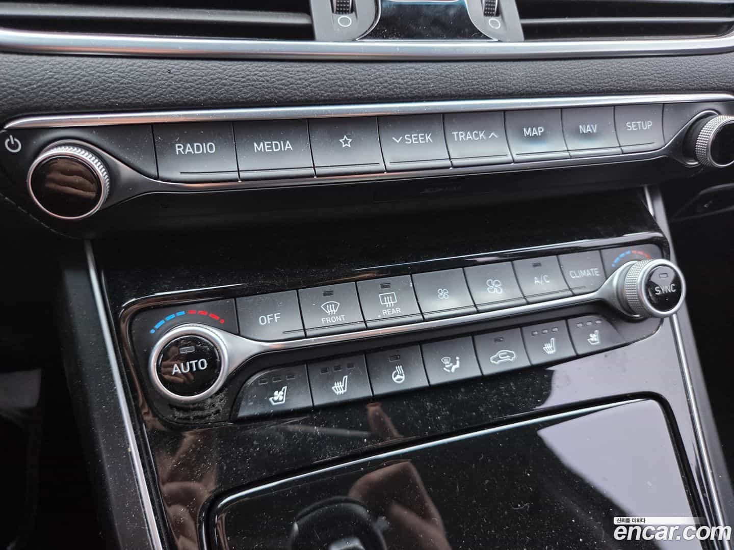 Grandeur Hyundai 2017.3-OPTION-023