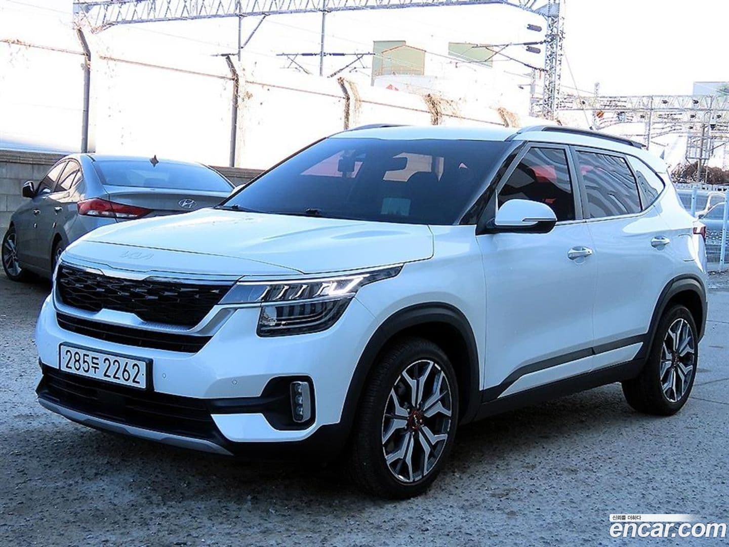 Main__Slider__Photo:Seltos Kia 2022.0-0