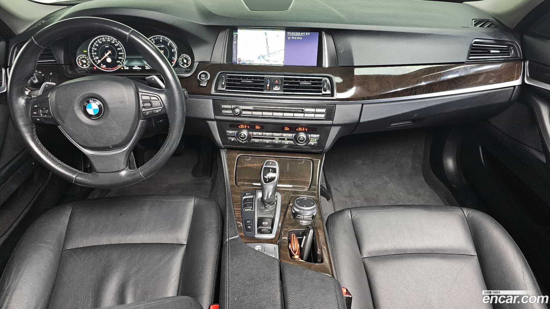 5-Series BMW 2016.8-INNER-007