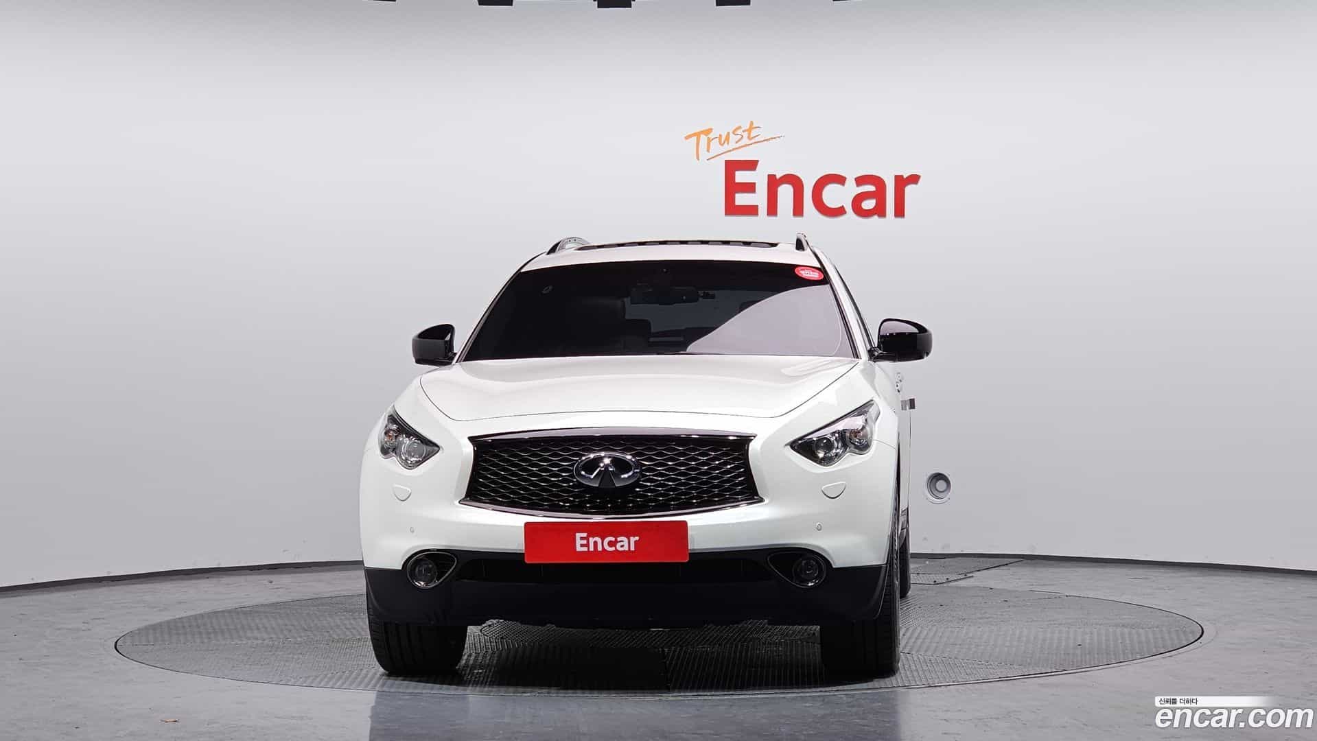 QX70 Infiniti 2017.11-OUTER-003