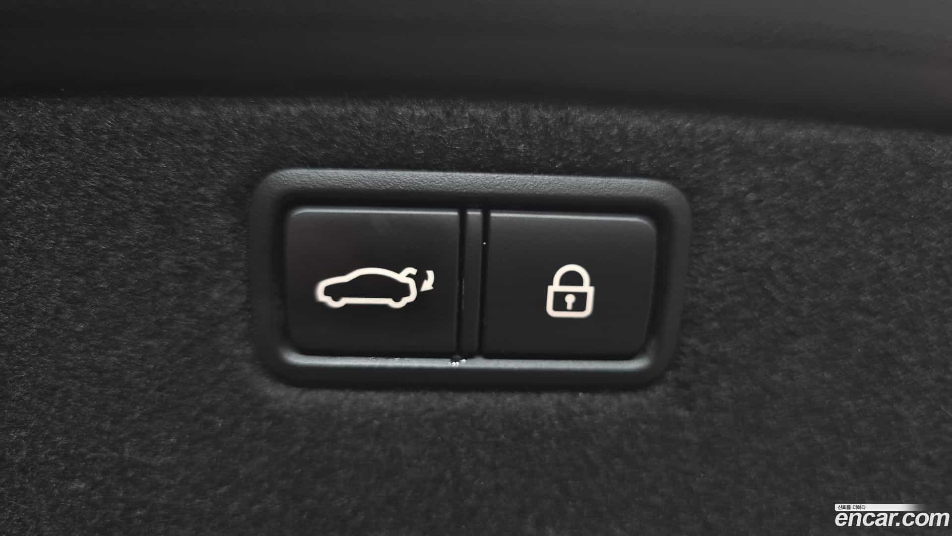G80 Genesis 2017.11-OPTION-024