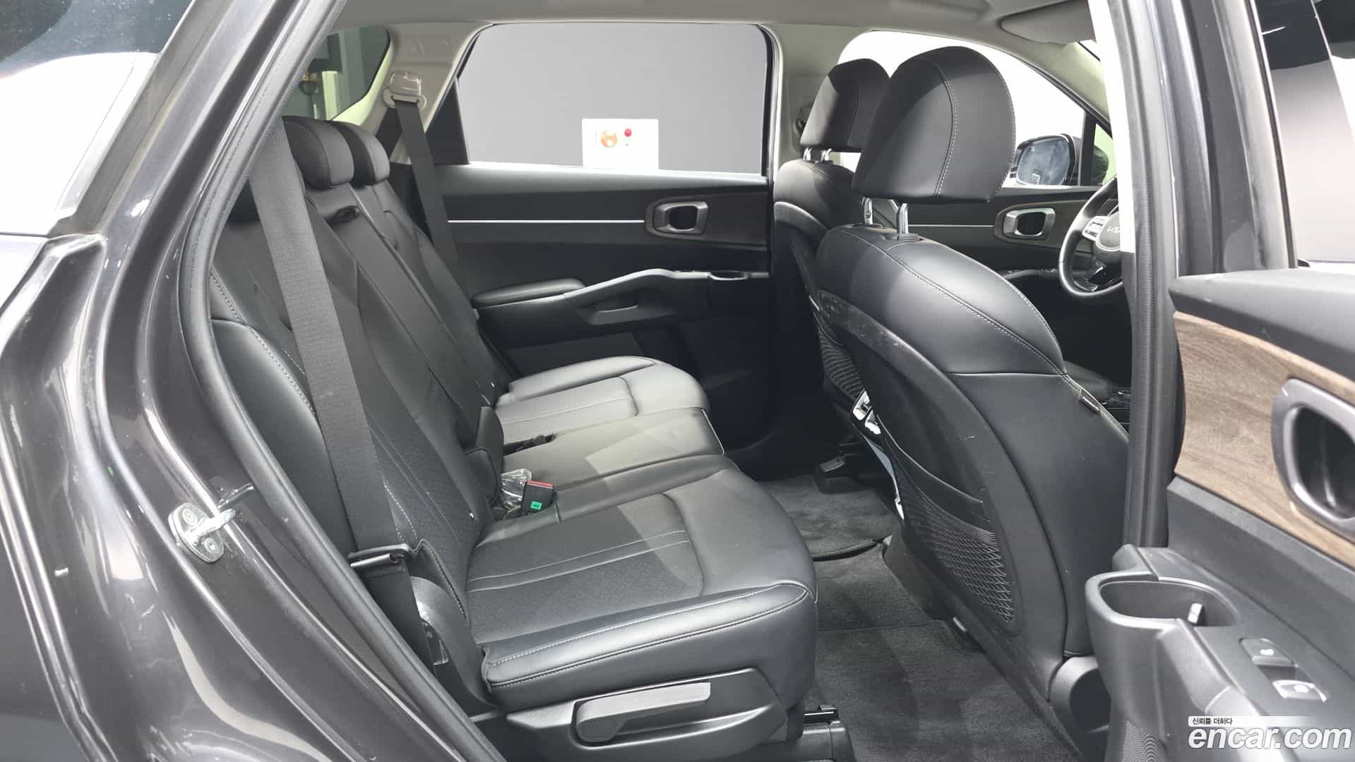 Sorento Kia 2022.8-OPTION-016