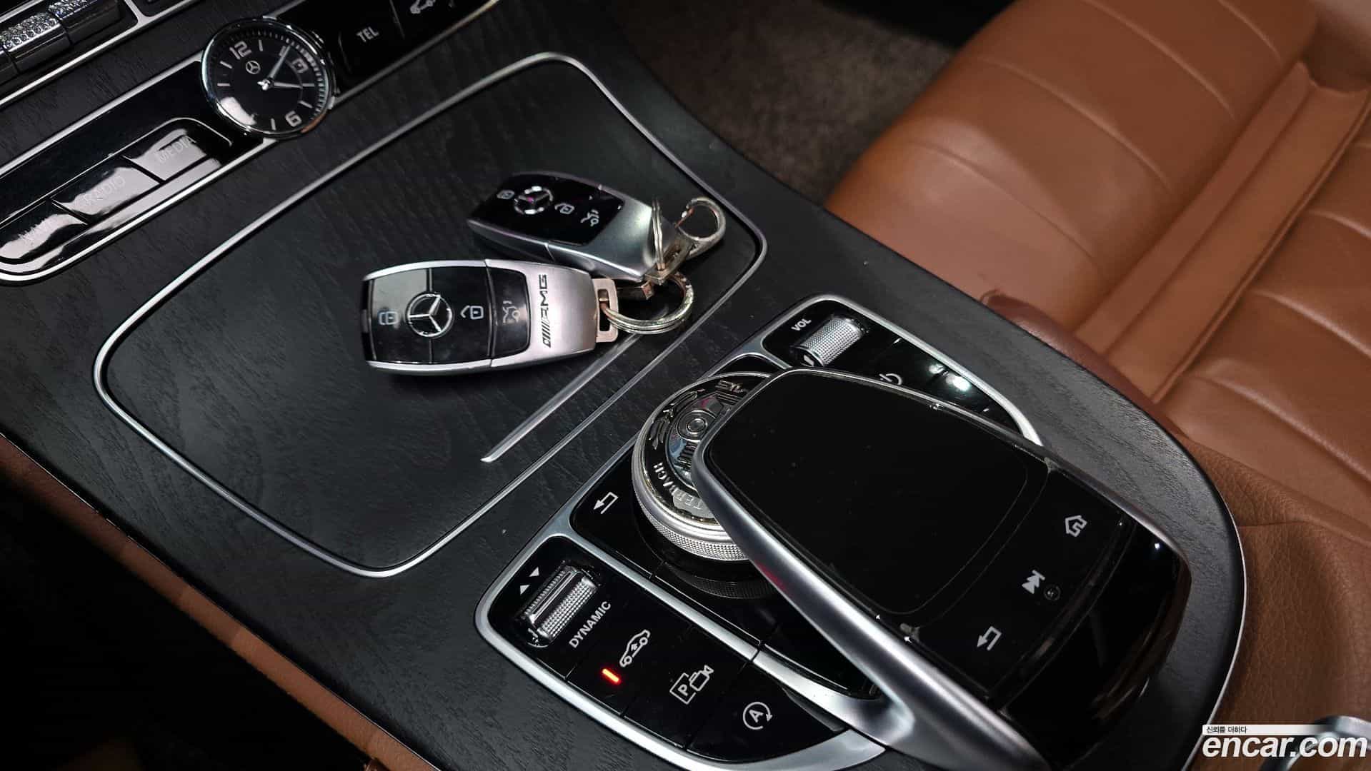 E-Class Mercedes-Benz 2018.5-OPTION-022