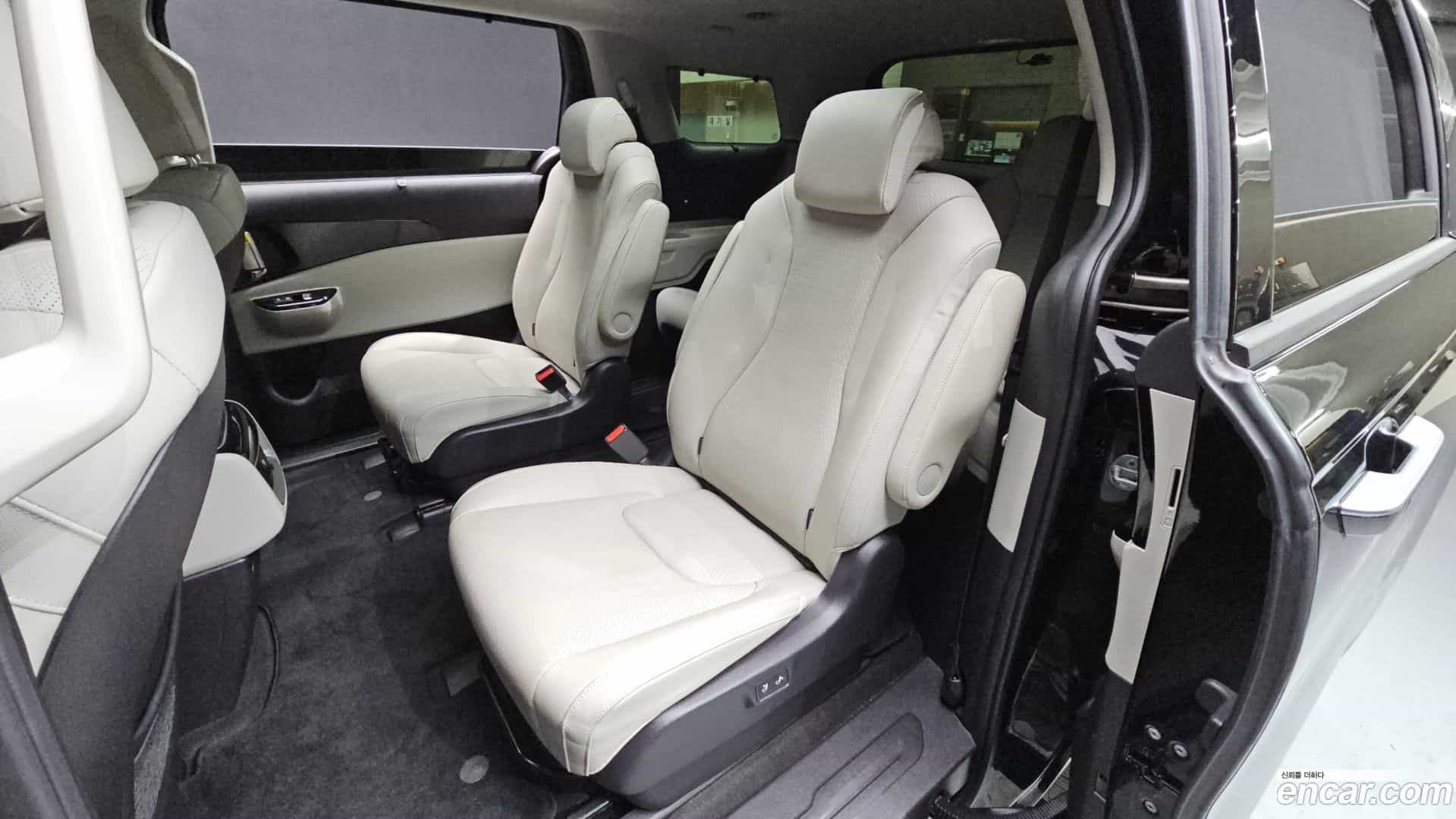 Canival Kia 2022.11-OPTION-016