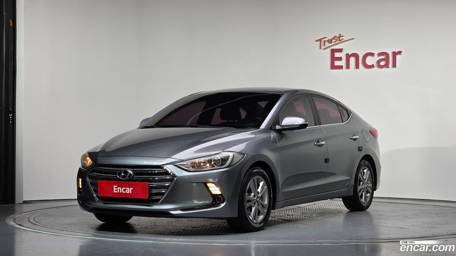 Main__Slider__Photo:AVANTE Hyundai 2016.4-0