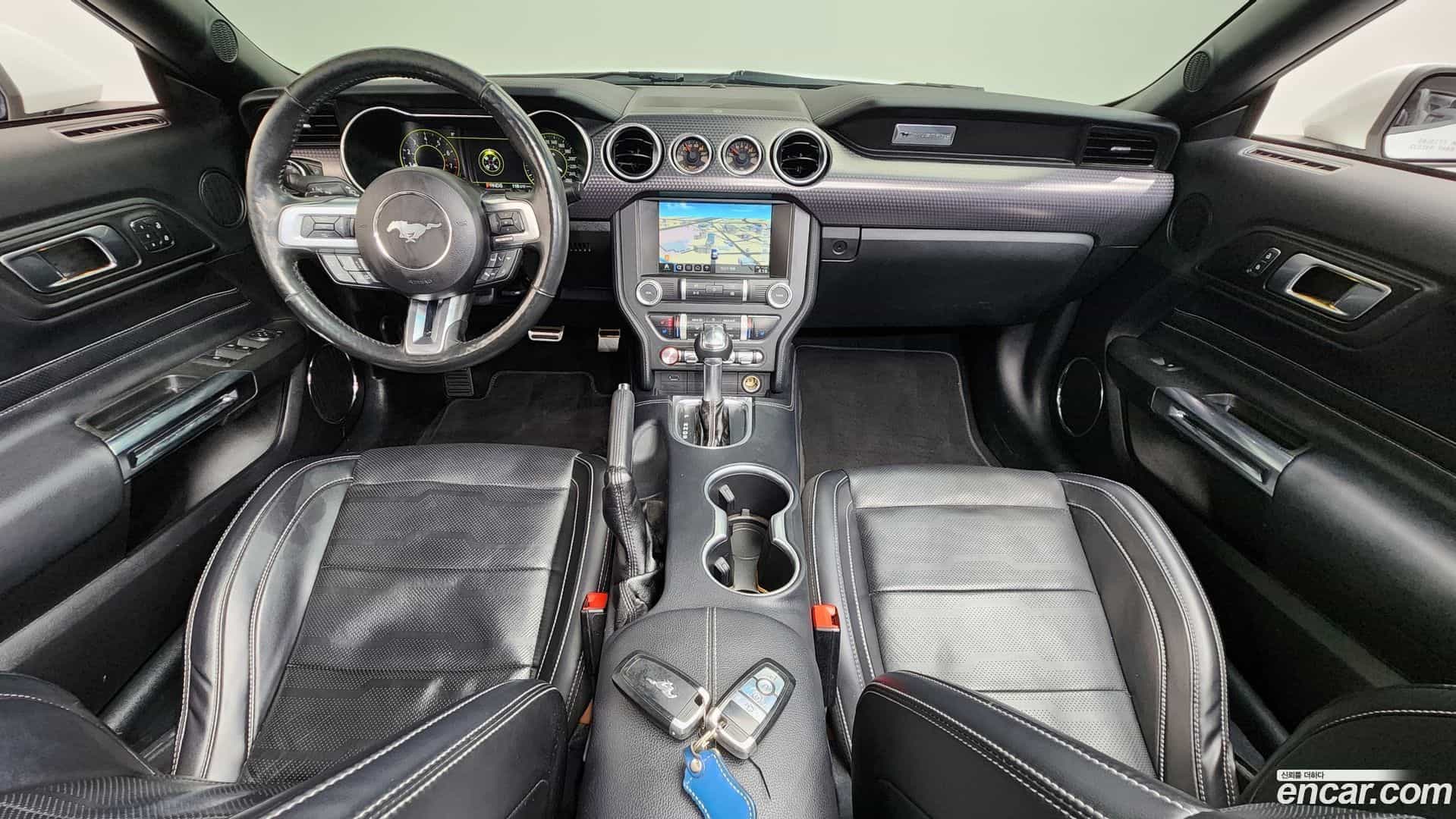 Mustang Ford 2019.9-INNER-007