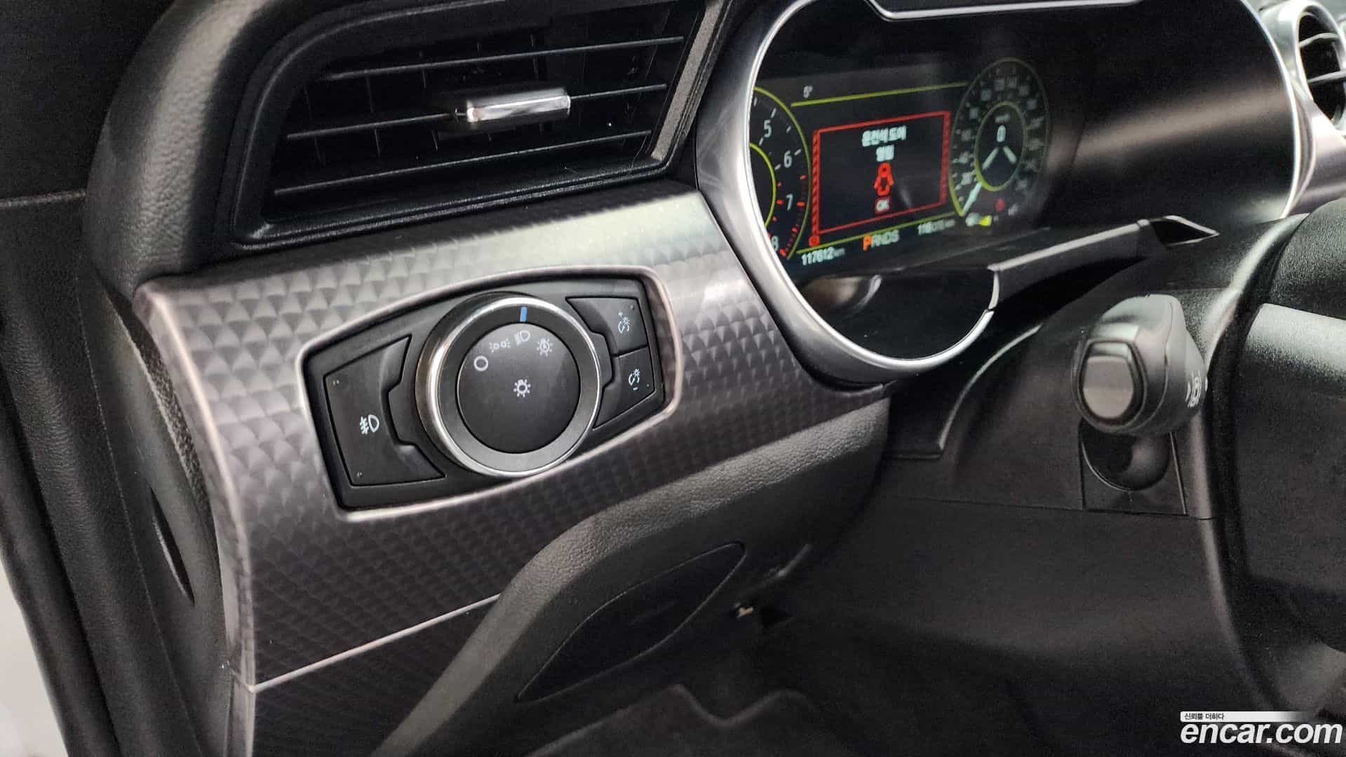 Mustang Ford 2019.9-OPTION-022