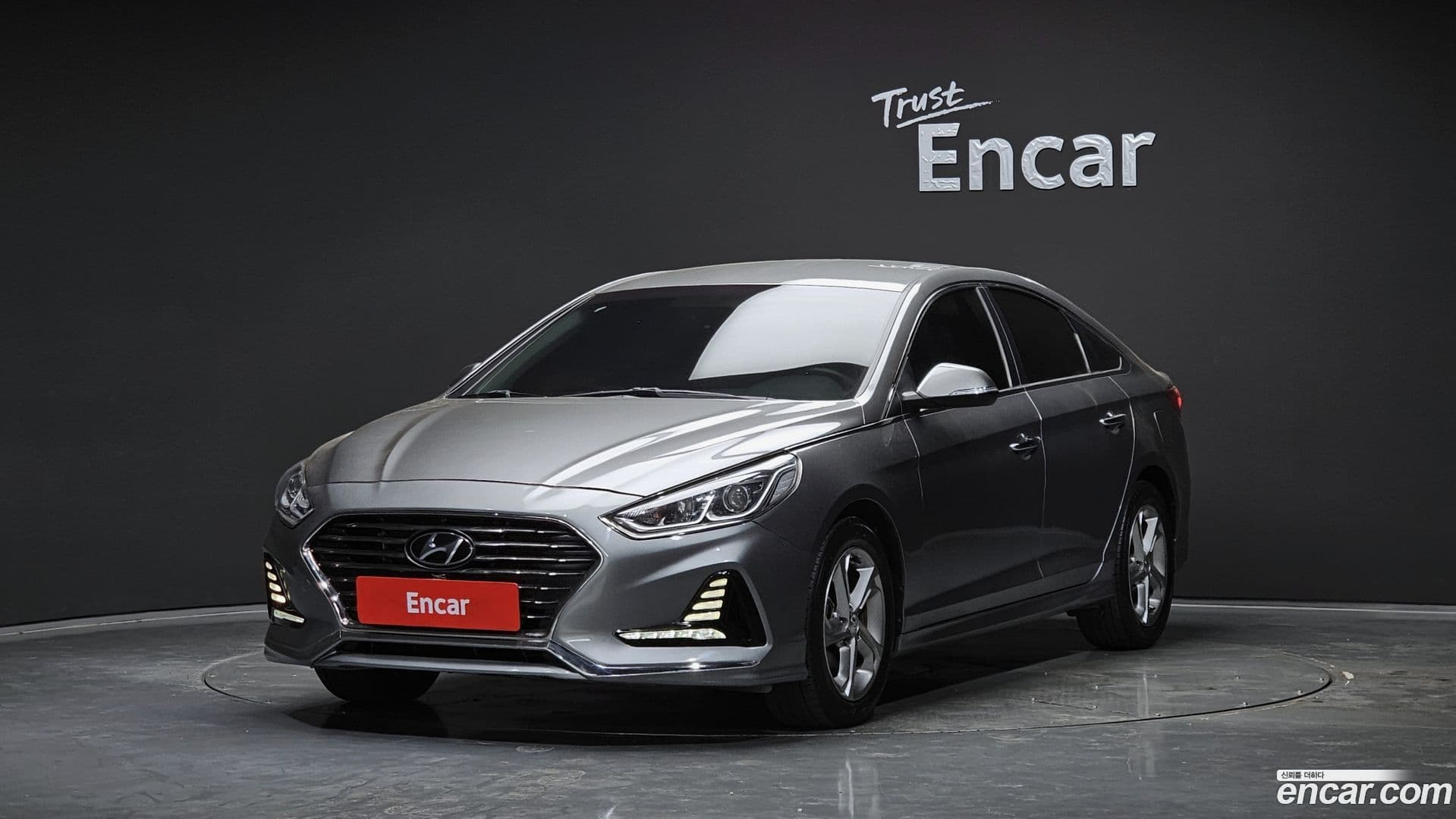Main__Slider__Photo:Sonata Hyundai 2018.6-0