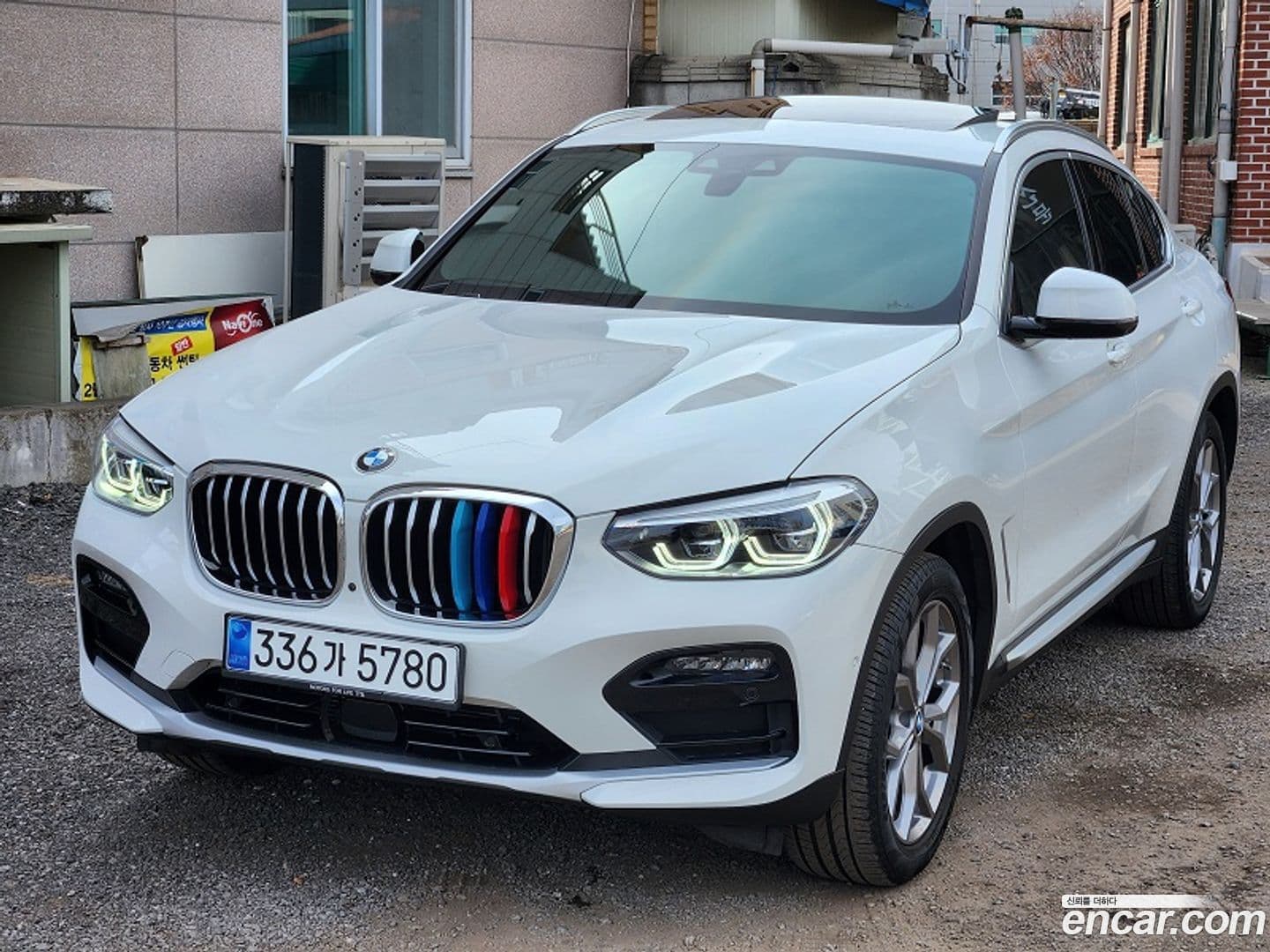 Main__Slider__Photo:X4 BMW 2020.7-0