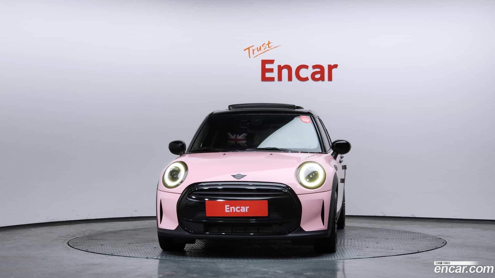 Cooper Mini 2022.1-OUTER-003