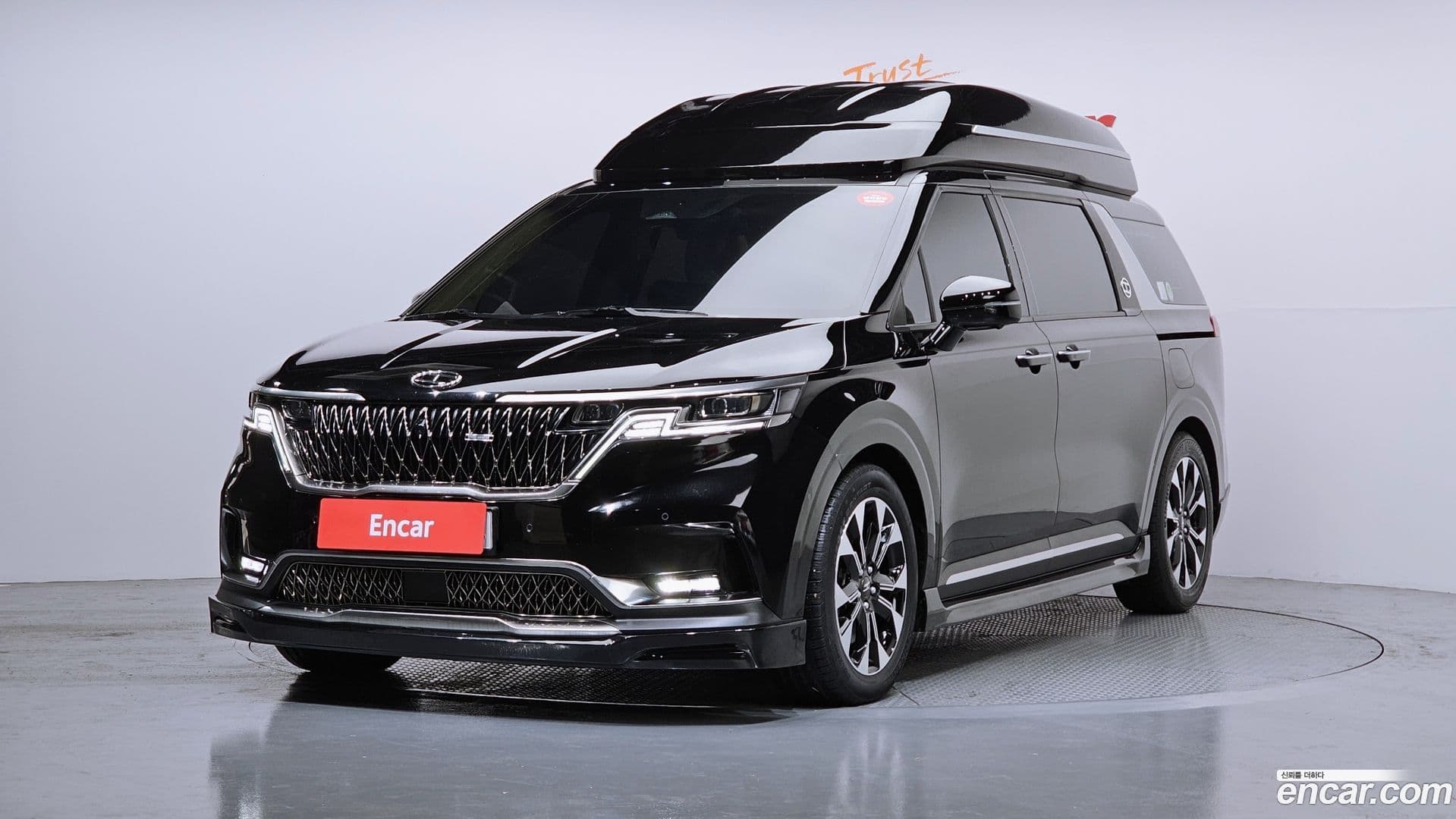 Main__Slider__Photo:Canival Kia 2022.10-0