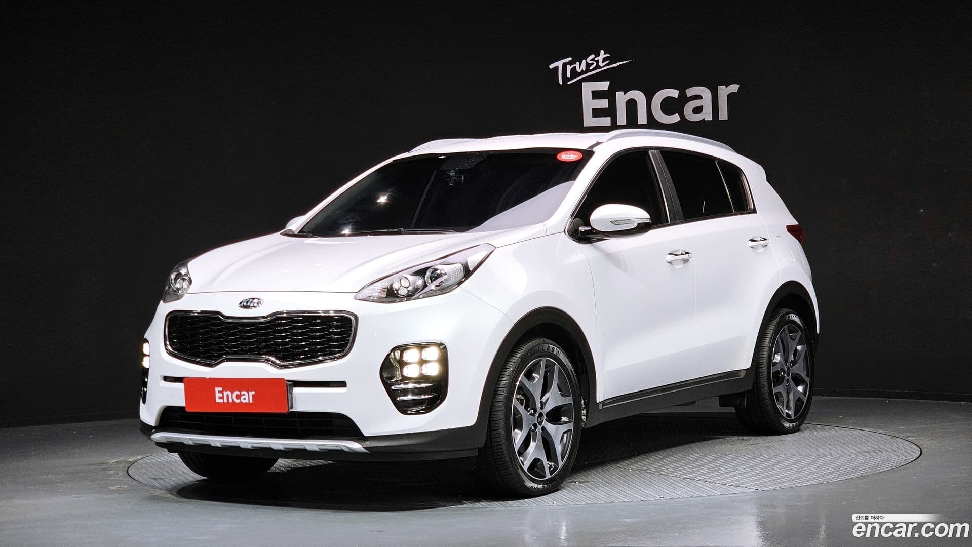 Main__Slider__Photo:Sportage Kia 2016.8-0