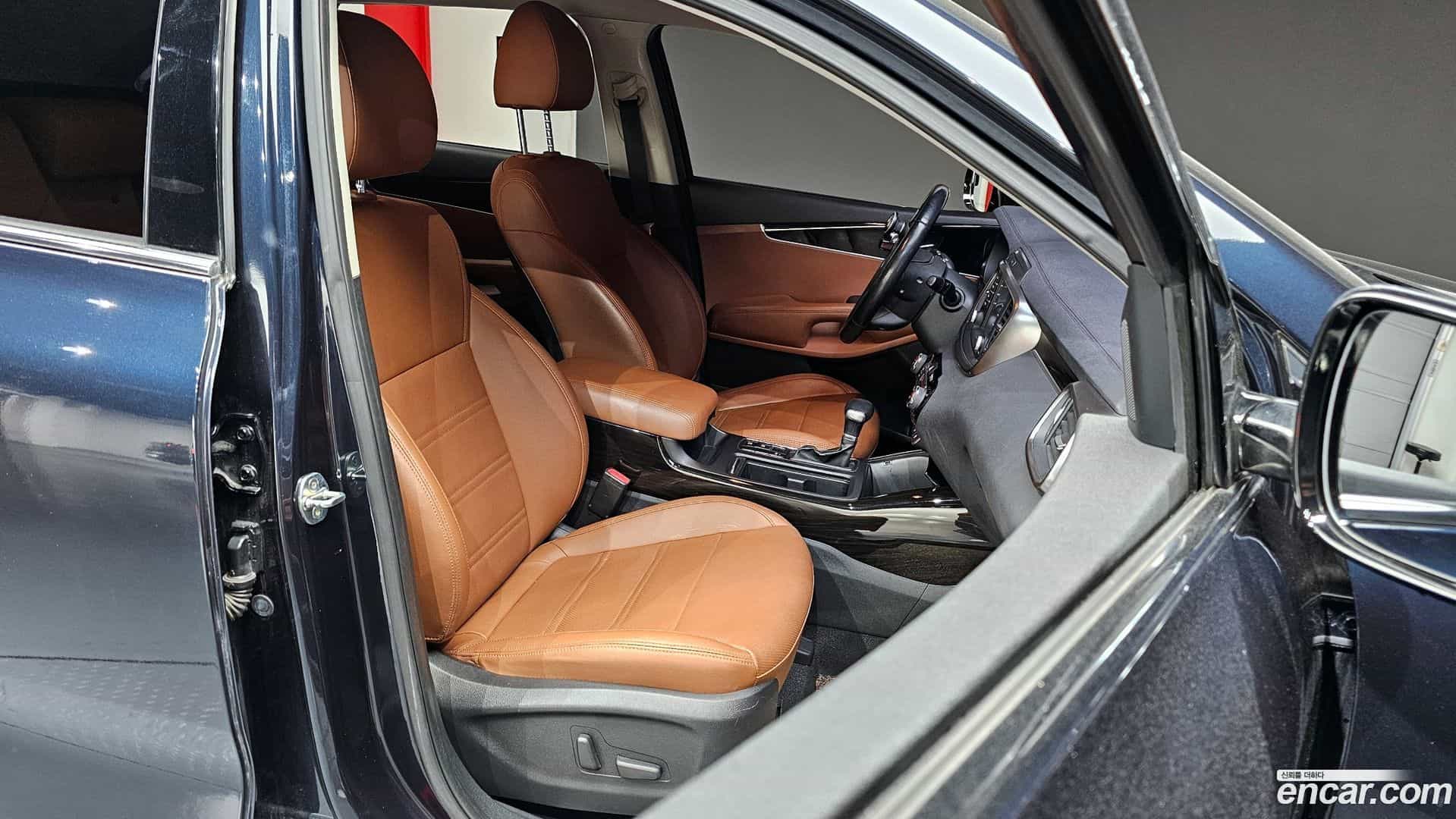Sorento Kia 2019.0-OPTION-016