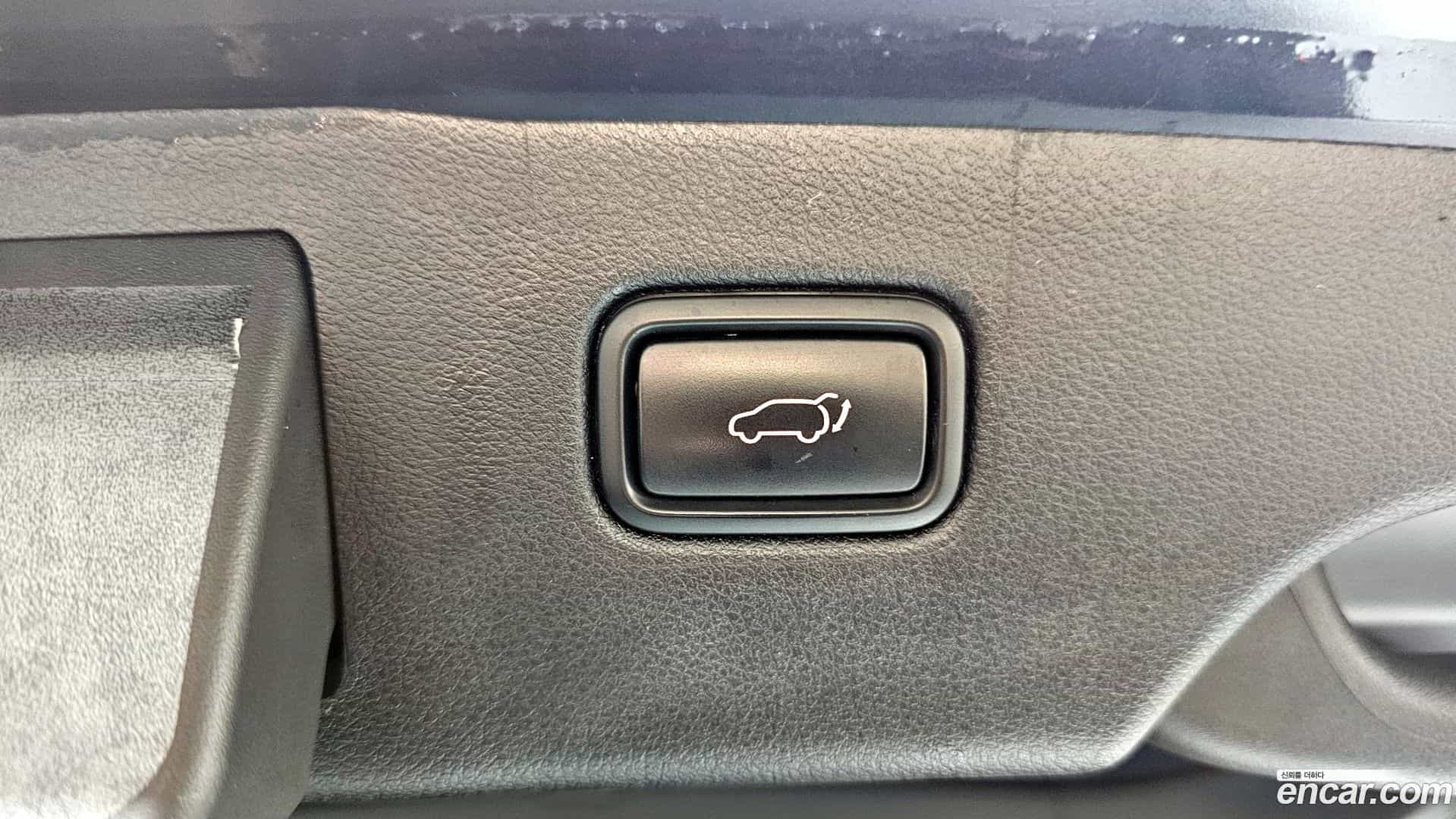 Sorento Kia 2019.0-OPTION-023