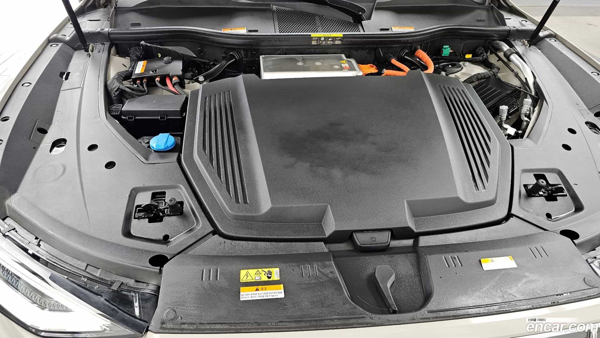 e-tron Audi 2022.6-OUTER-006