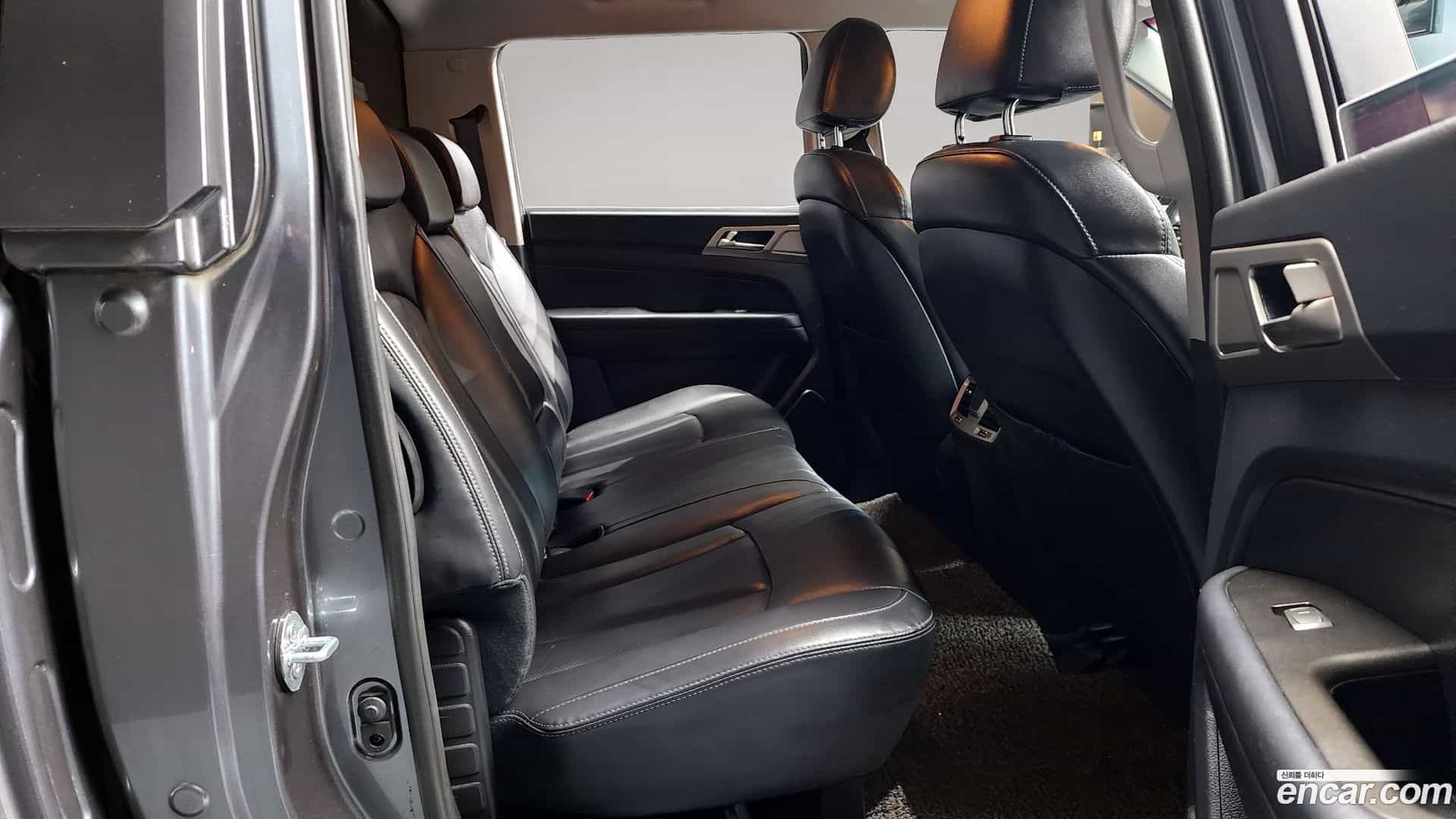 Rexton KG Mobility 2018.2-OPTION-016
