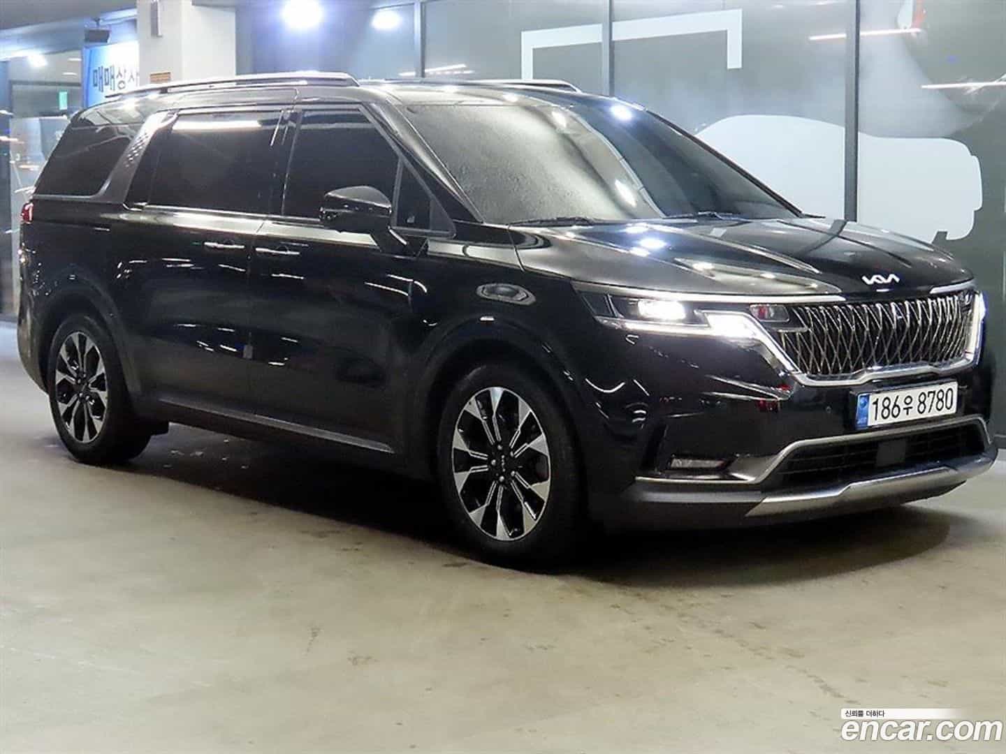Canival Kia 2022.6-OUTER-001