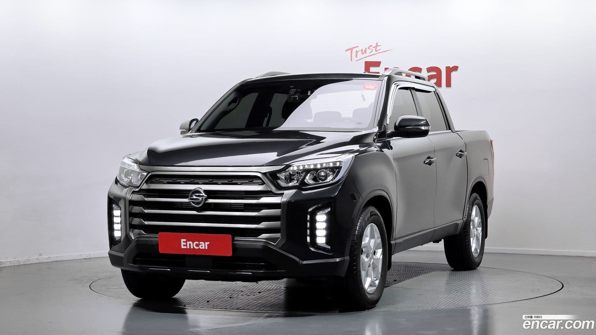 Main__Slider__Photo:Rexton KG Mobility 2022.4-0