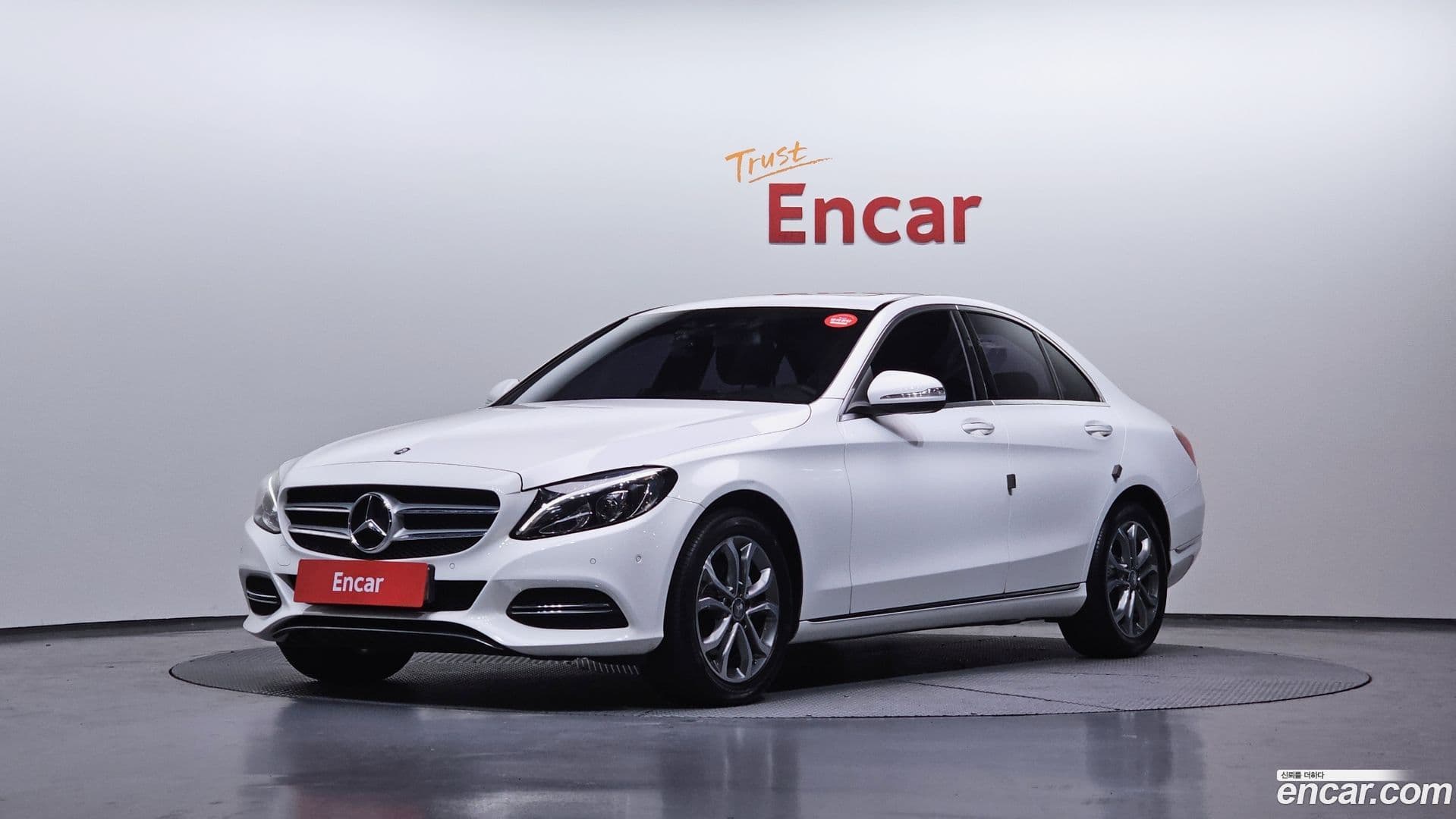 Main__Slider__Photo:C-Class Mercedes-Benz 2014.5-0