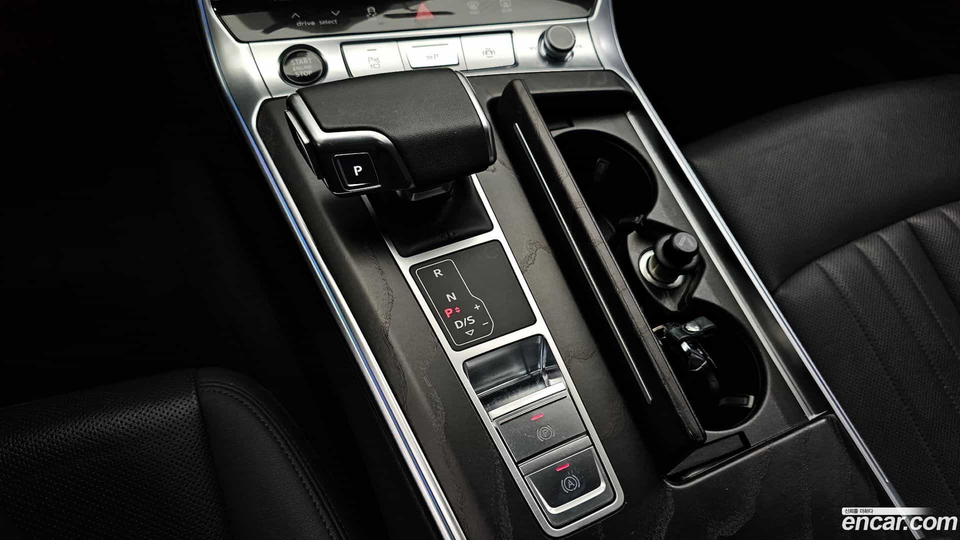 A6 Audi 2021.11-INNER-009