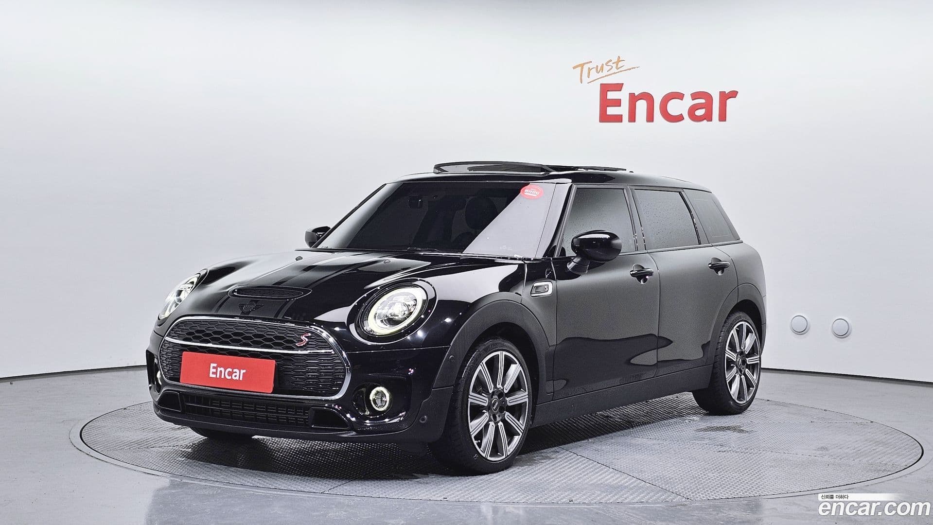 Main__Slider__Photo:Clubman Mini 2021.5-0