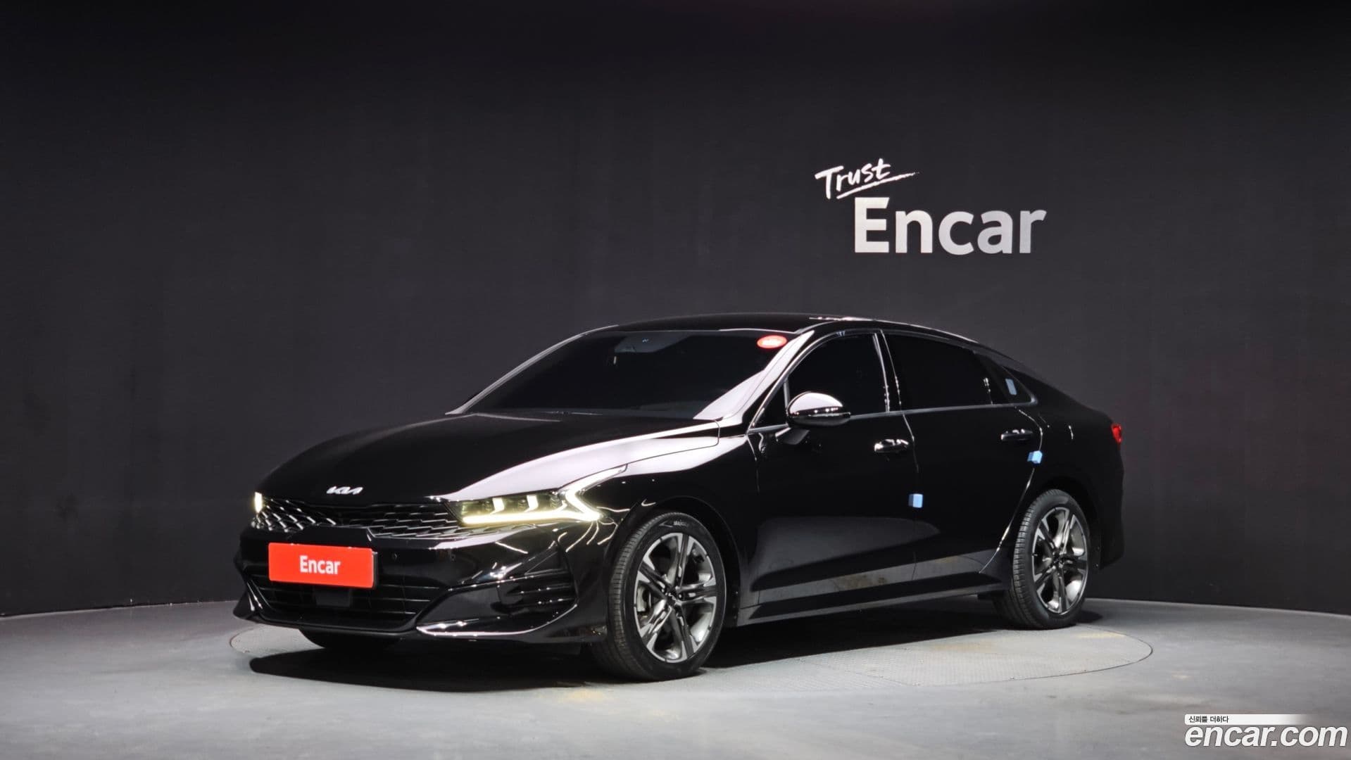 Main__Slider__Photo:K5 Kia 2022.9-0
