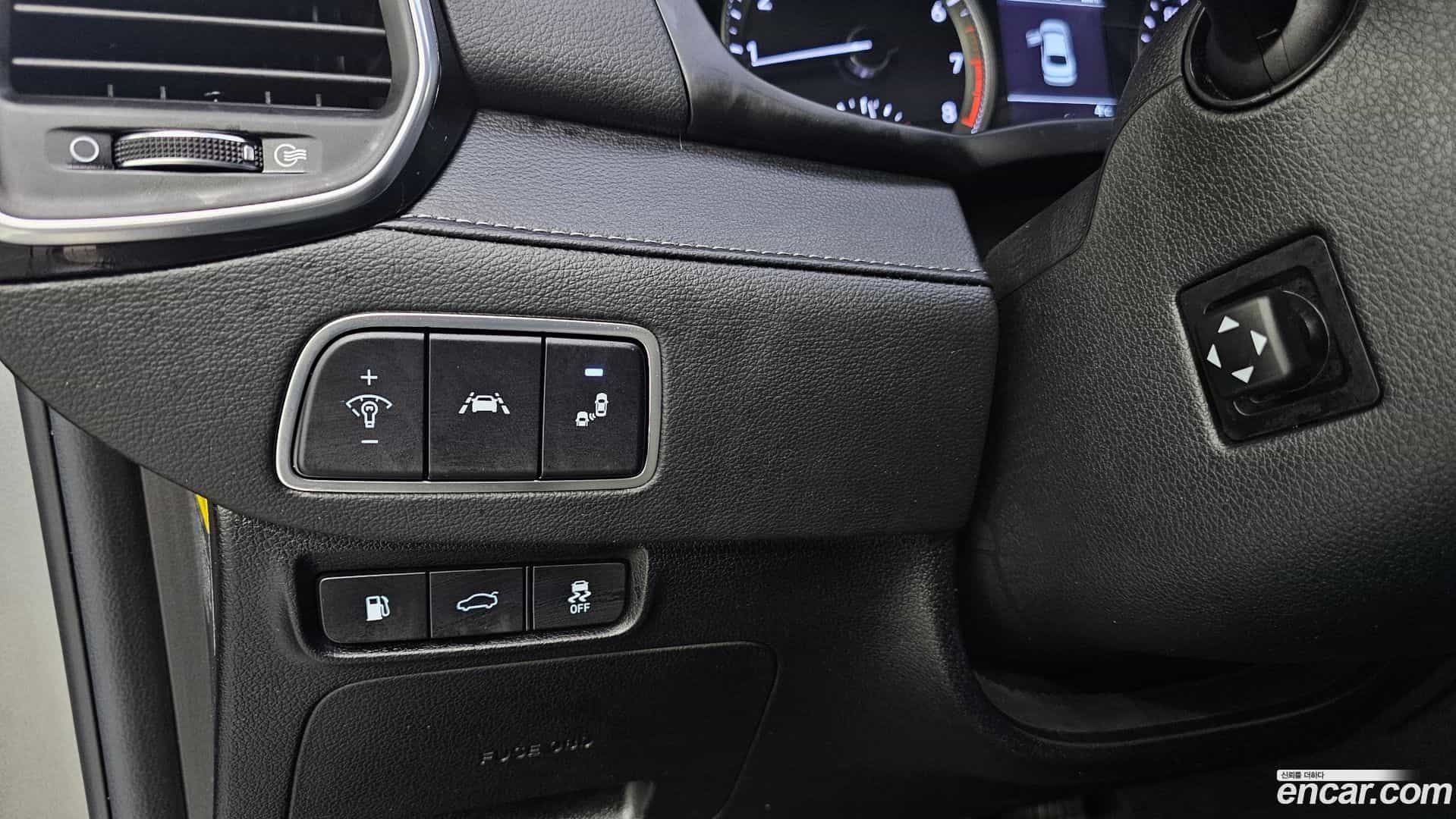 Grandeur Hyundai 2018.3-OPTION-019