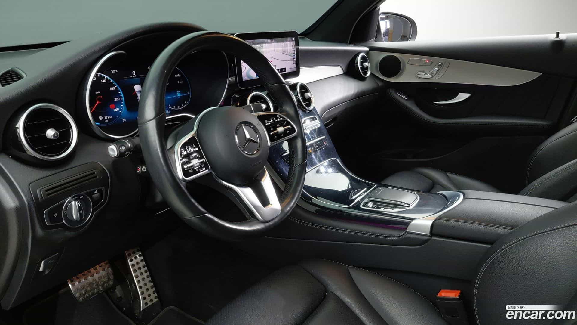 GLC-Class Mercedes-Benz 2020.9-OPTION-016