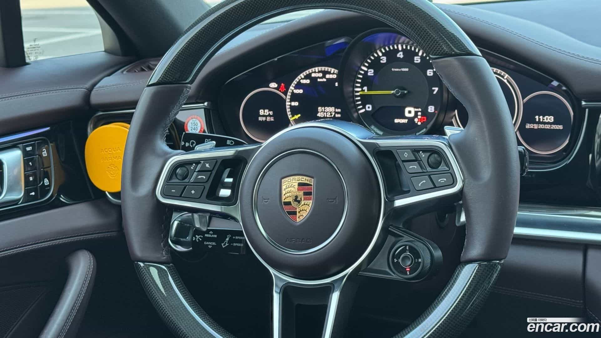 Panamera Porsche 2019.10-OPTION-019