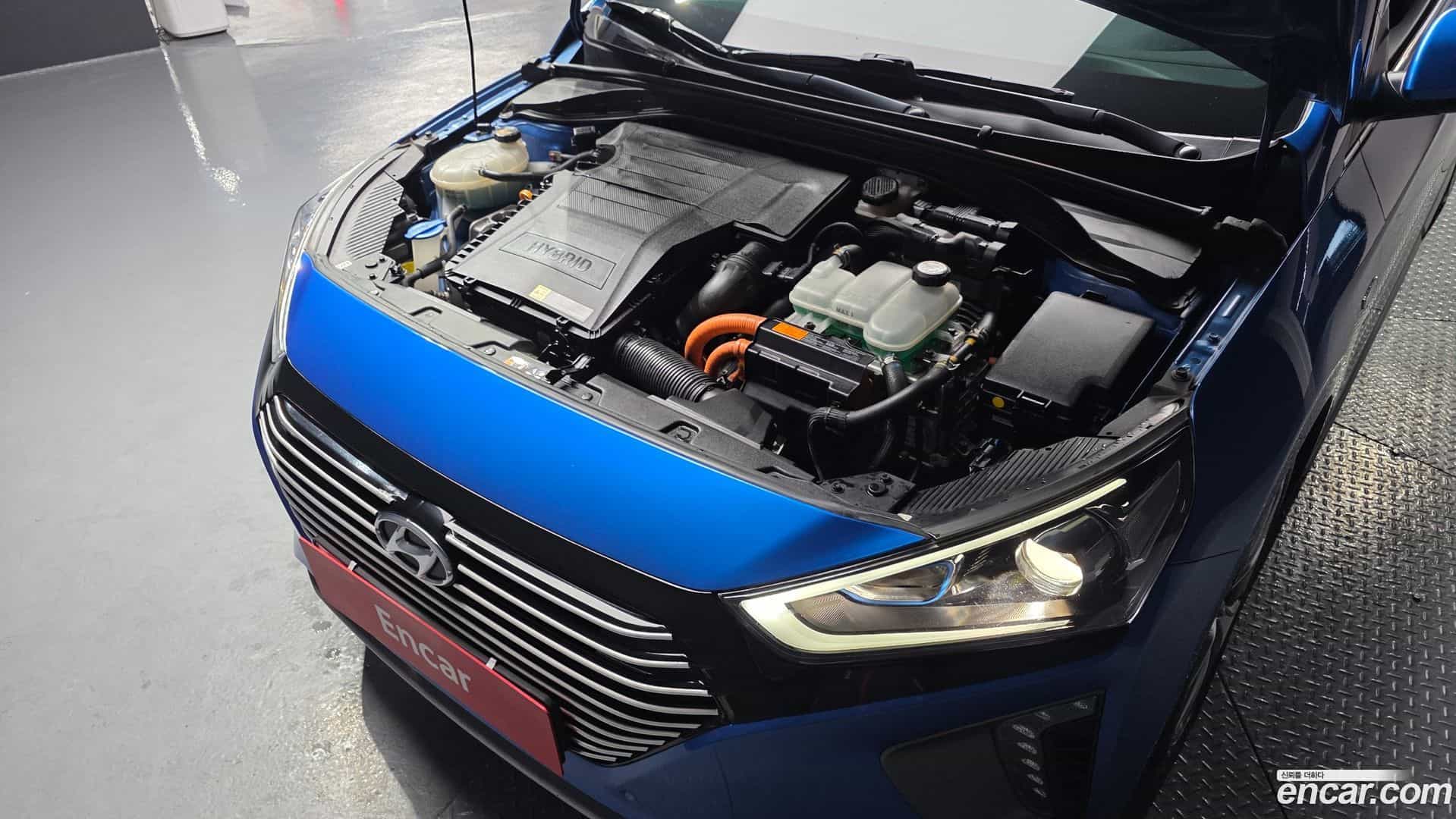 Ioniq Hyundai 2017.1-INNER-006
