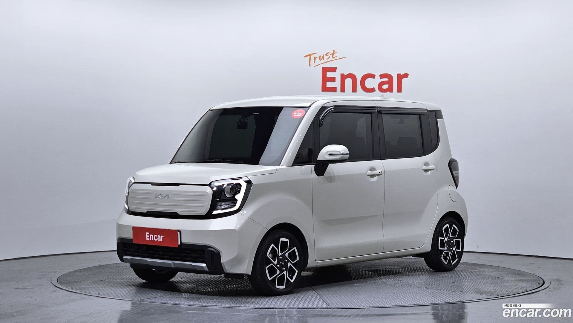 Main__Slider__Photo:RAY Kia 2023.8-0