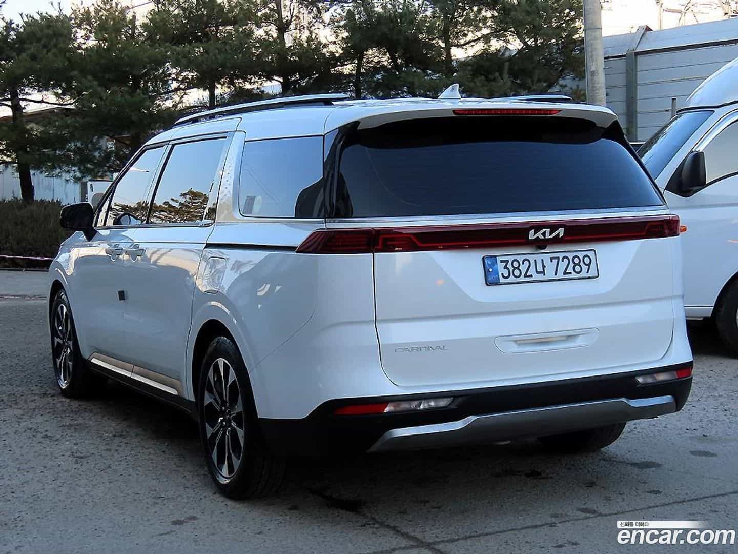 Canival Kia 2021.10-OUTER-003