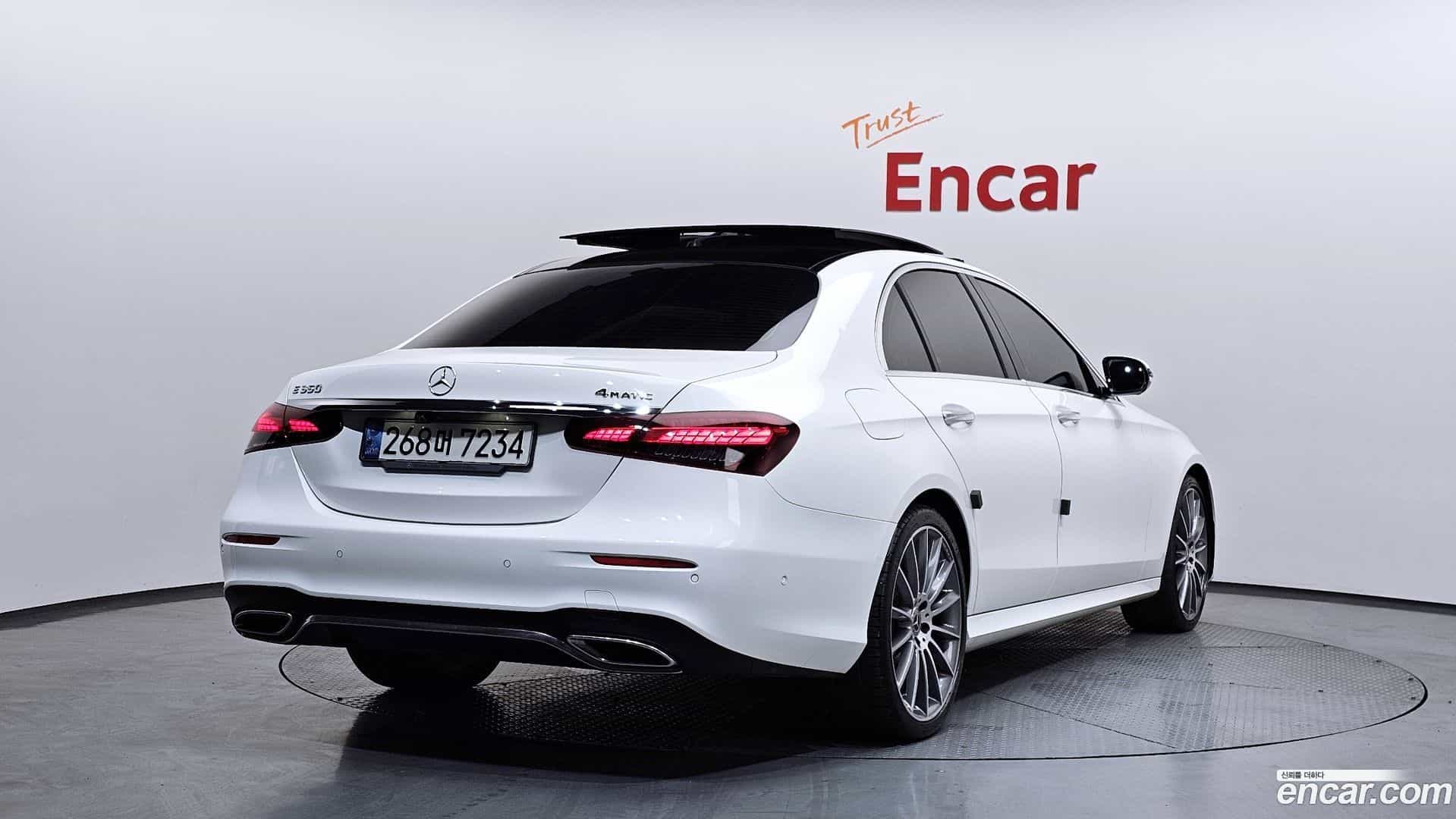 E-Class Mercedes-Benz 2020.10-OUTER-002