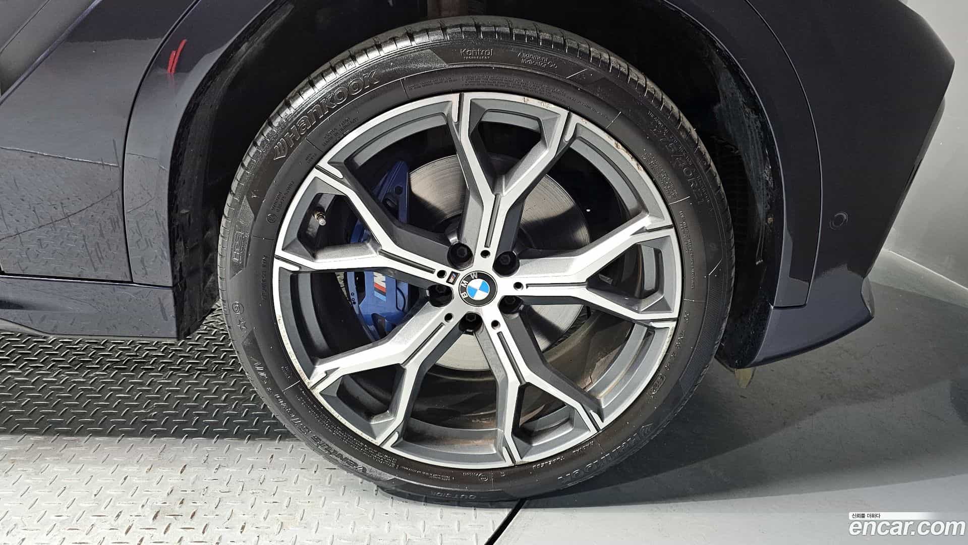 X6 BMW 2020.10-OUTER-005
