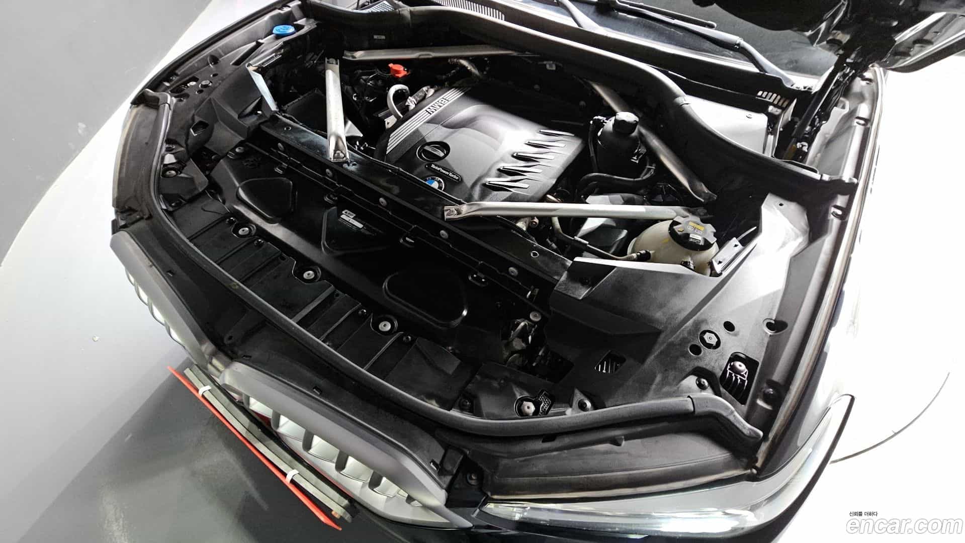 X6 BMW 2020.10-INNER-006
