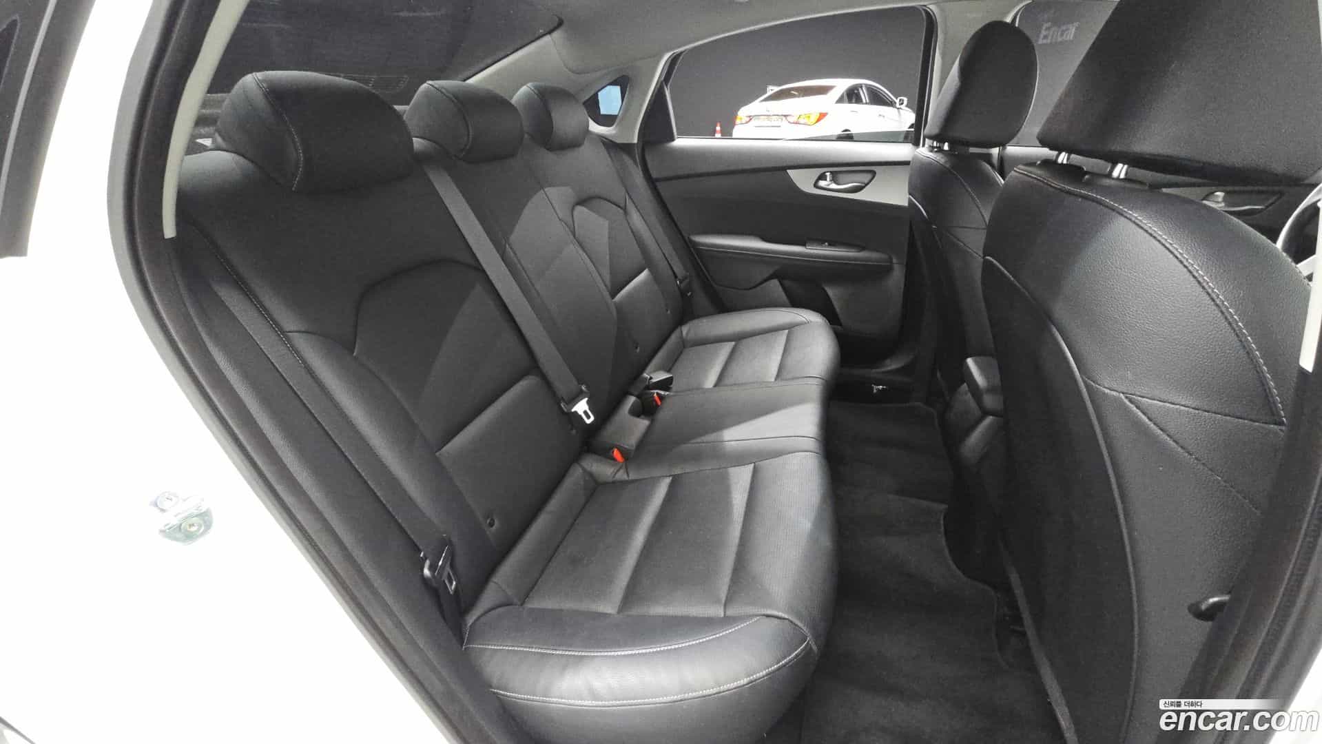 K3 Kia 2021.4-OPTION-016