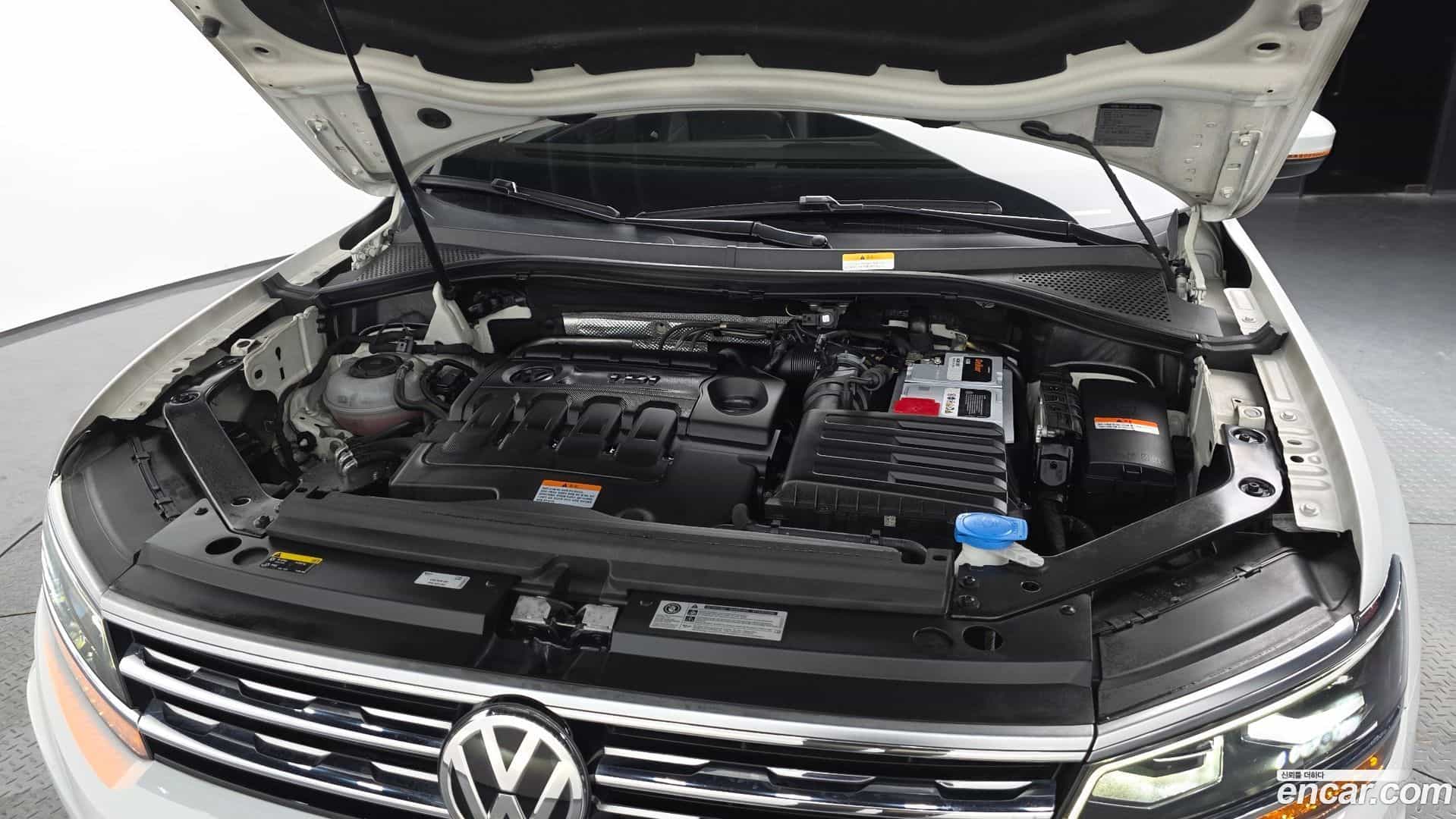 Tiguan Volkswagen 2018.5-INNER-006
