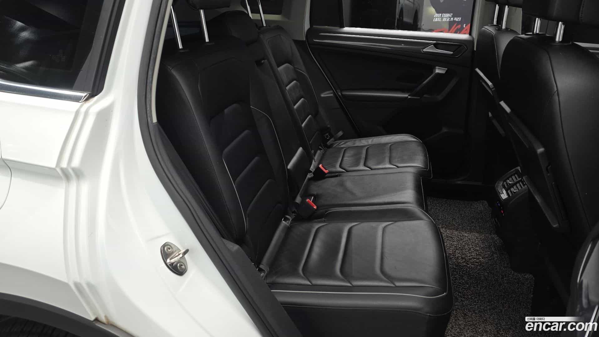 Tiguan Volkswagen 2018.5-OPTION-015
