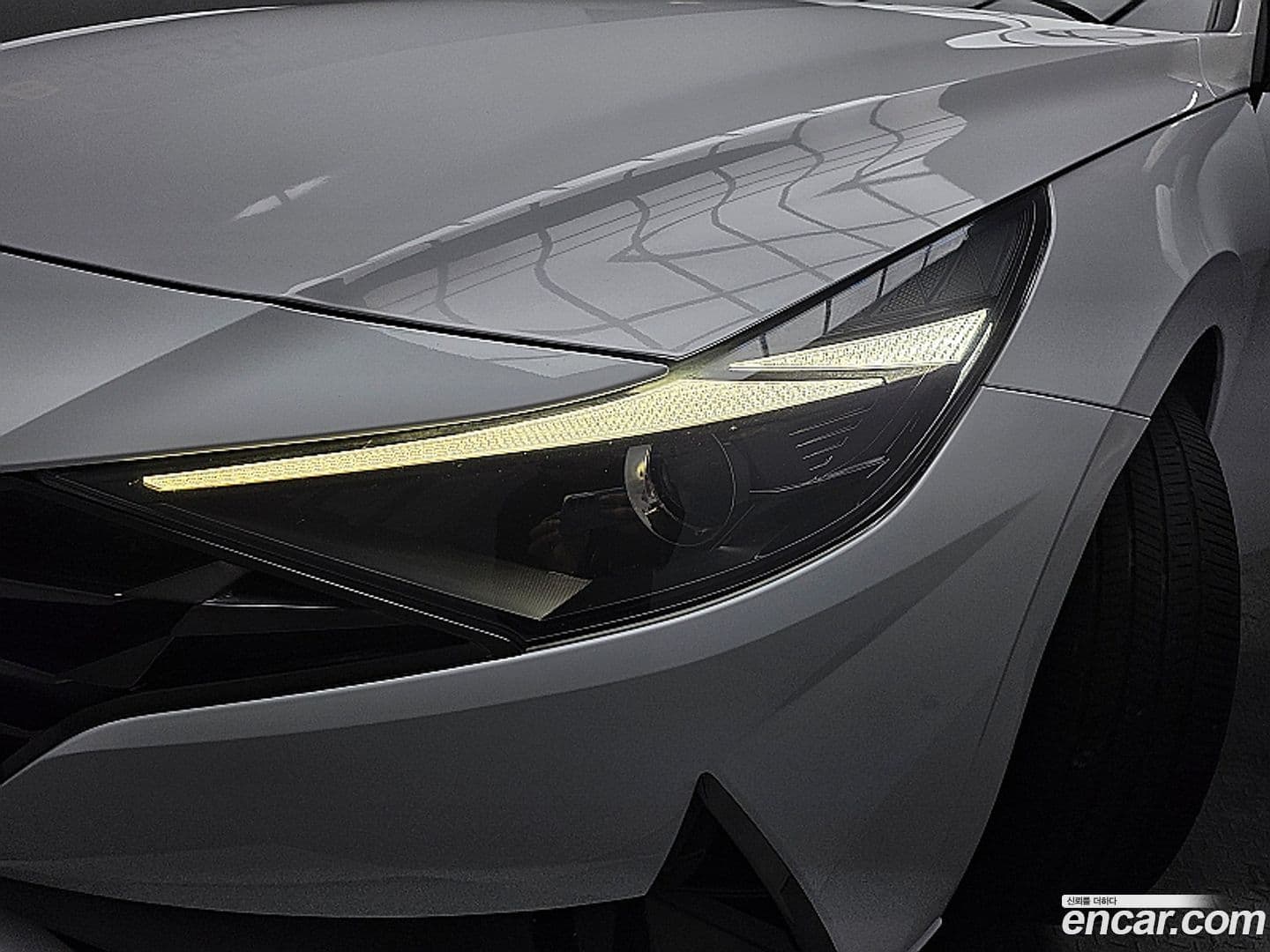 Main__Slider__Photo:AVANTE Hyundai 2021.3-0