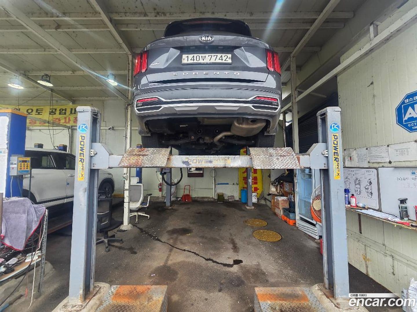 Main__Slider__Photo:Sorento Kia 2020.3-1