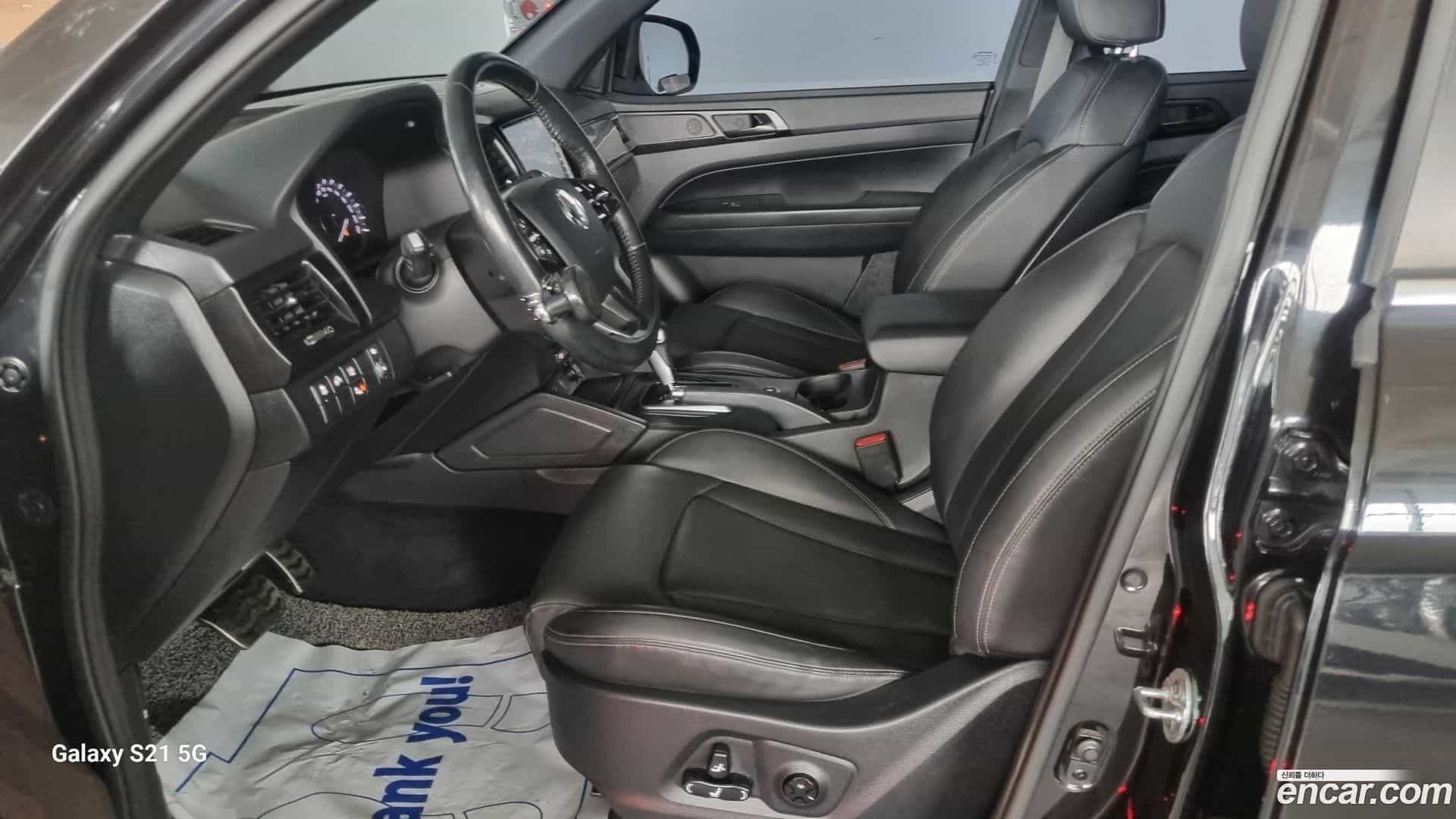 Rexton KG Mobility 2021.2-INNER-010