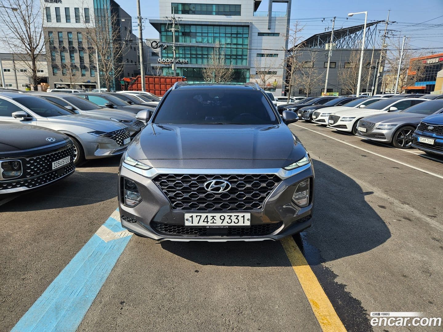Main__Slider__Photo:Santafe Hyundai 2019.11-0