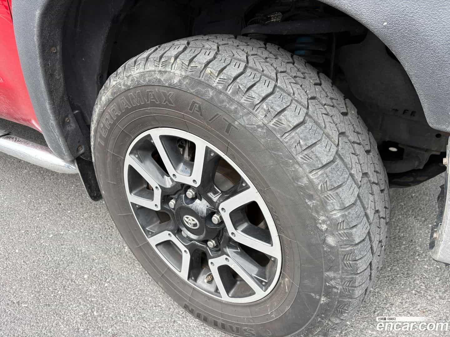 Tundra Toyota 2014.5-INNER-009