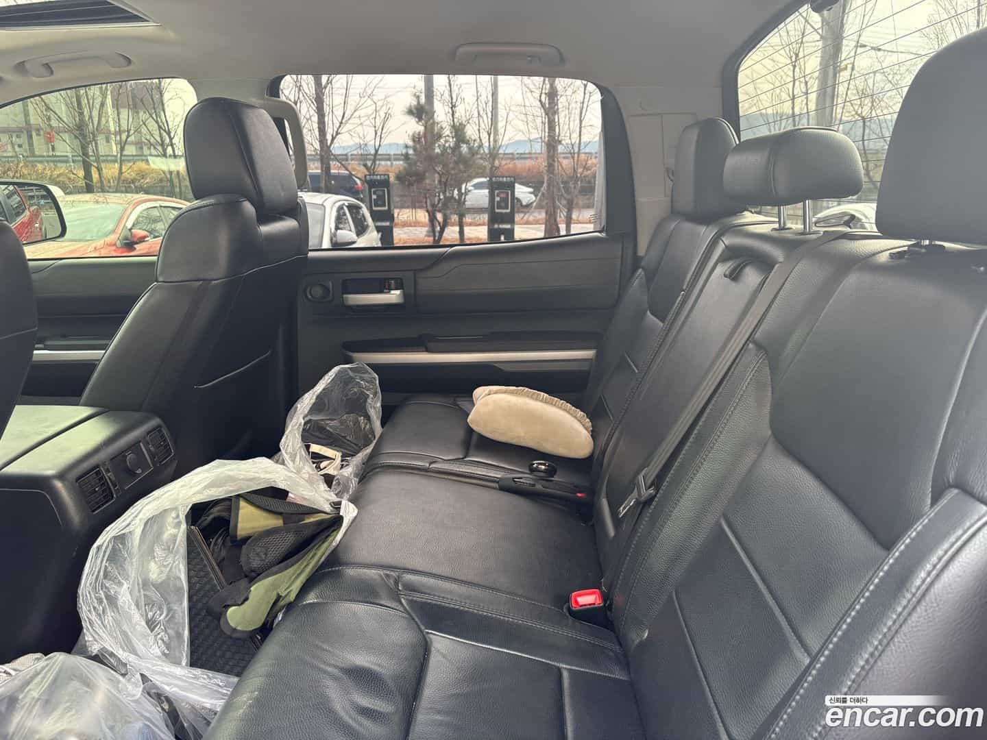 Tundra Toyota 2014.5-OPTION-016