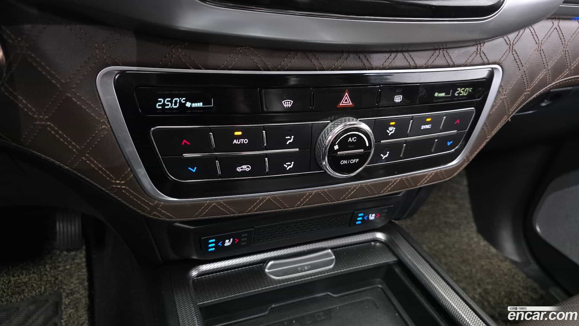 Rexton KG Mobility 2021.2-OPTION-021