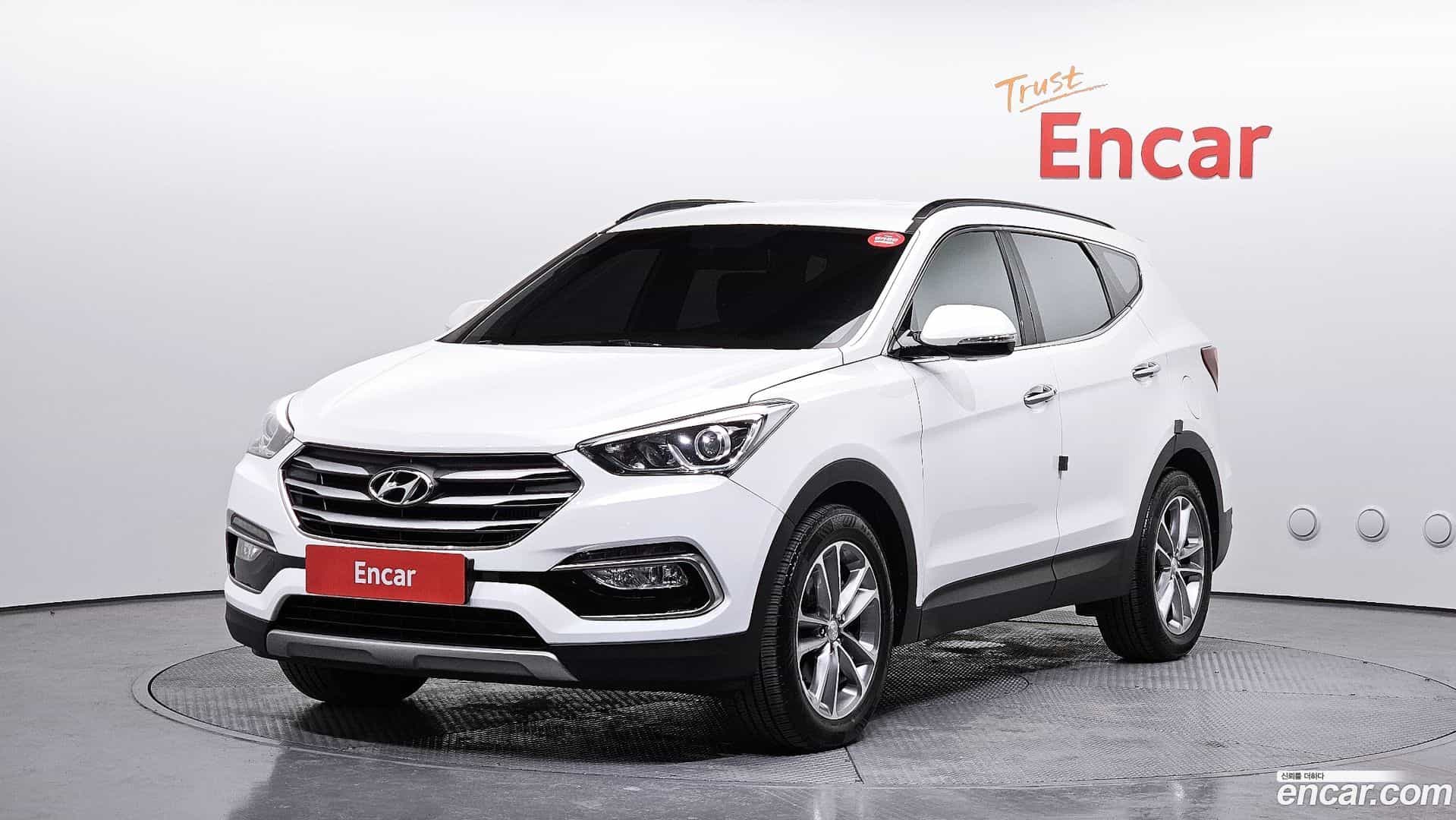 Santafe Hyundai 2015.8-OUTER-001