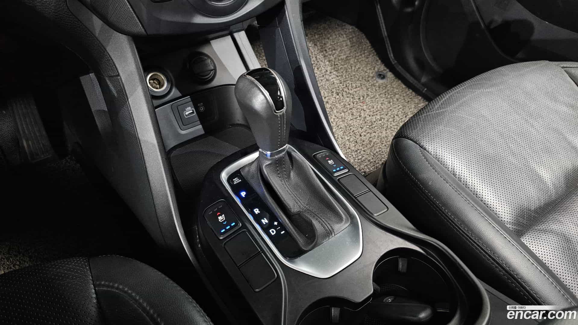 Santafe Hyundai 2015.8-INNER-009