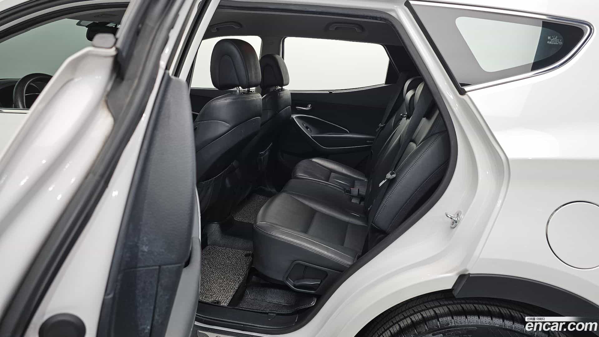 Santafe Hyundai 2015.8-OPTION-015