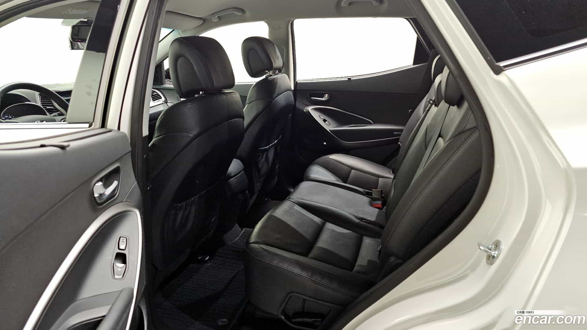 Santafe Hyundai 2015.9-OPTION-015