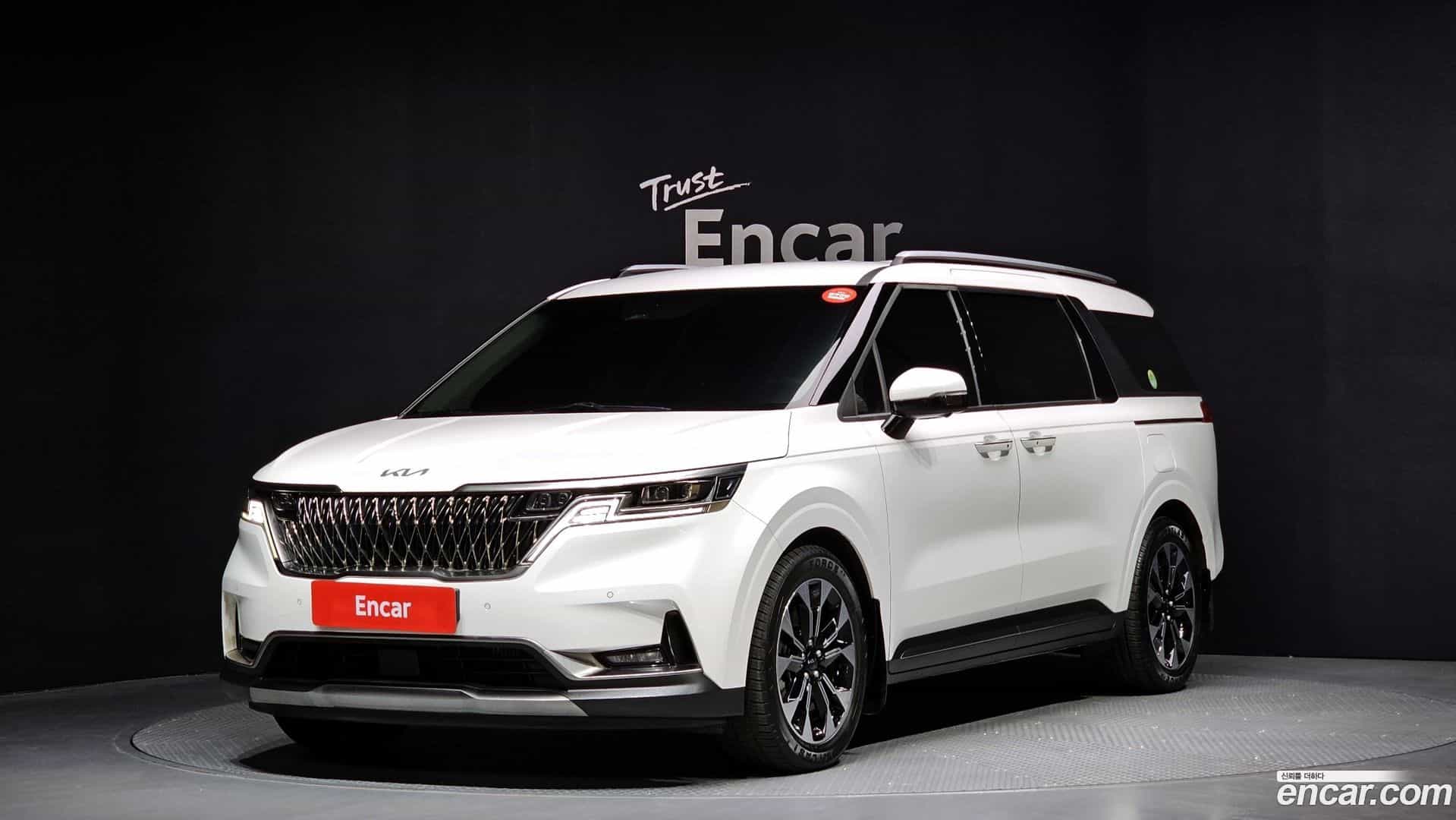 Canival Kia 2022.5-OUTER-001